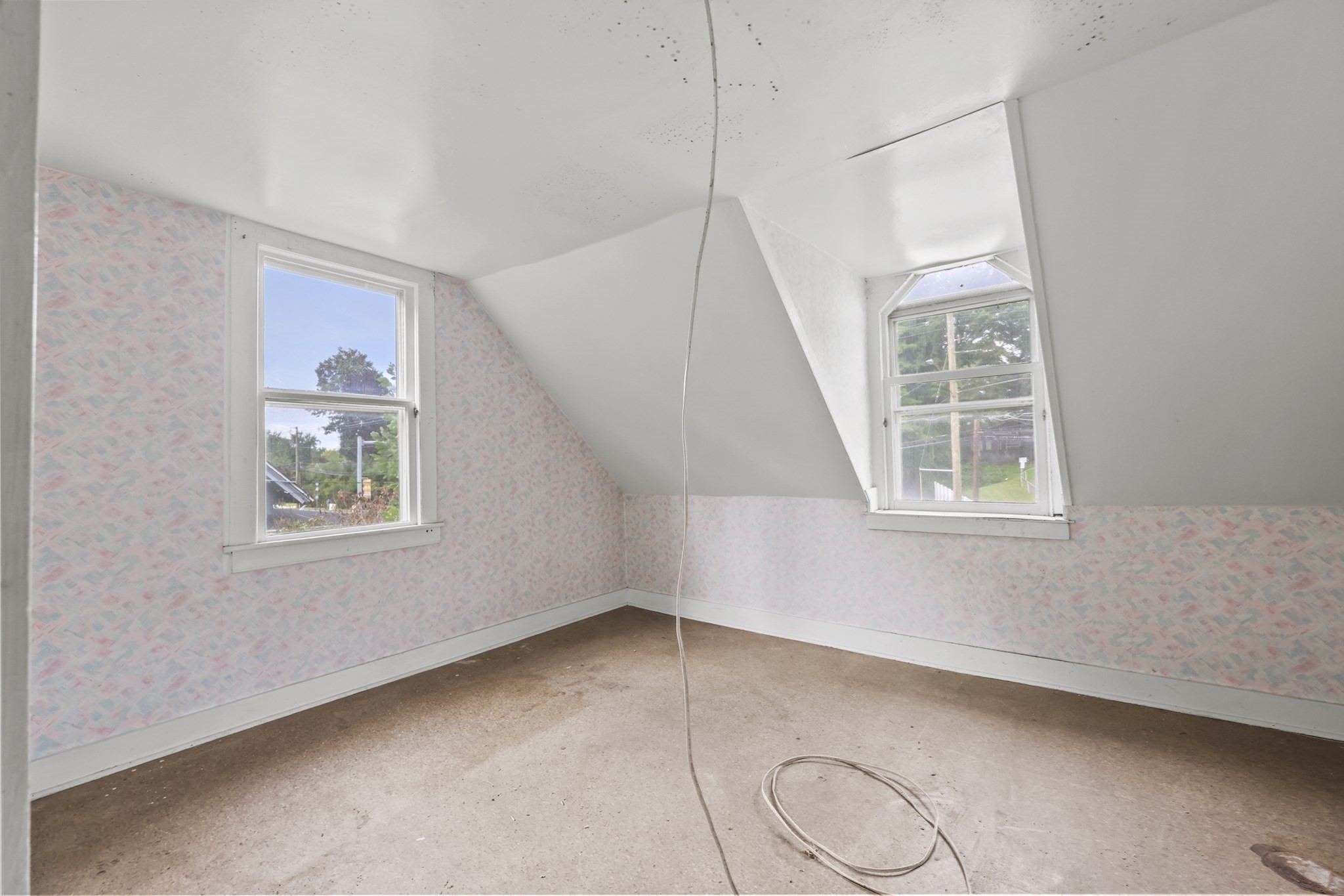 340-342 Wahconah St Property Photo 23