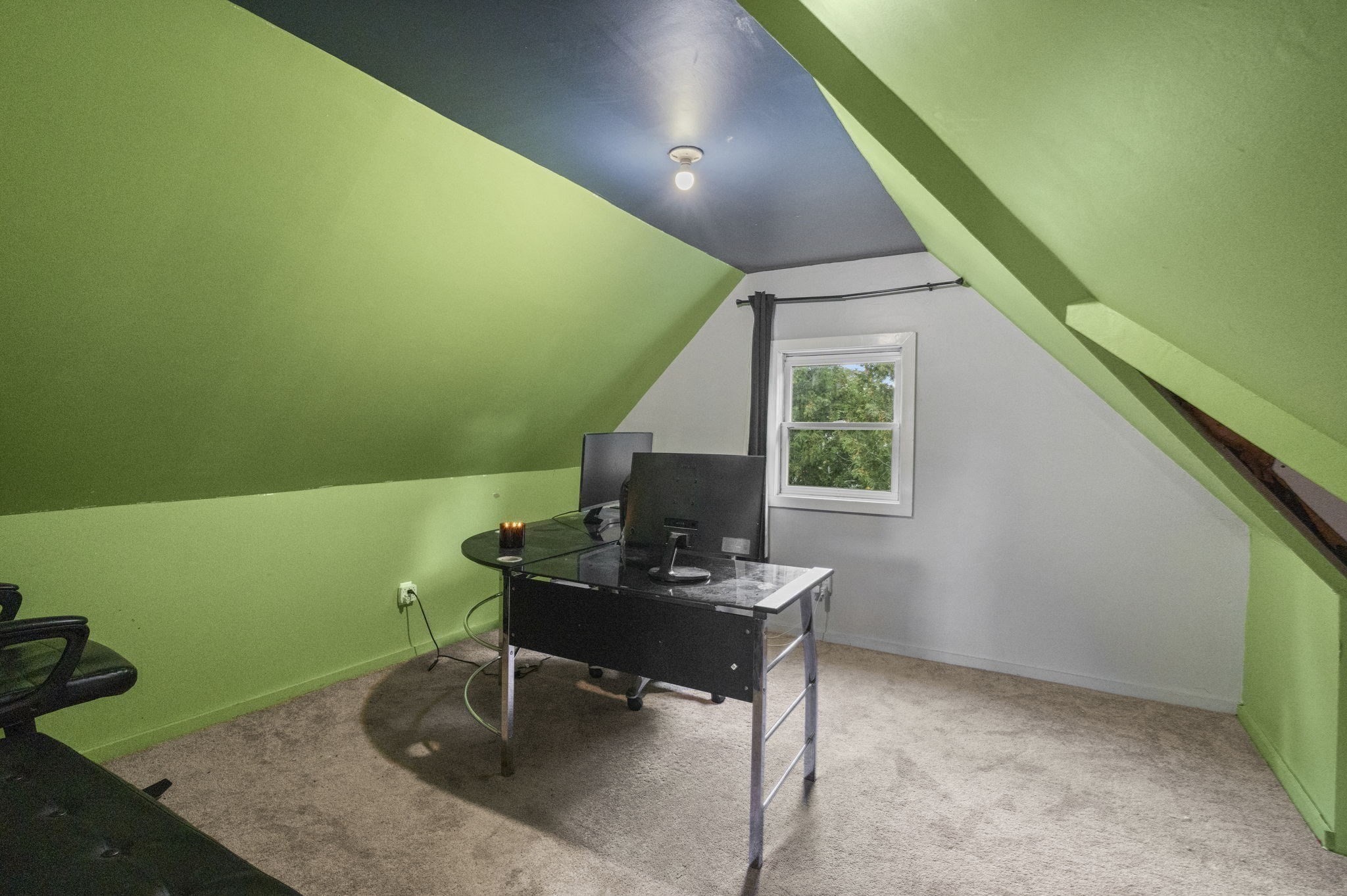 13 Cook St Property Photo 28