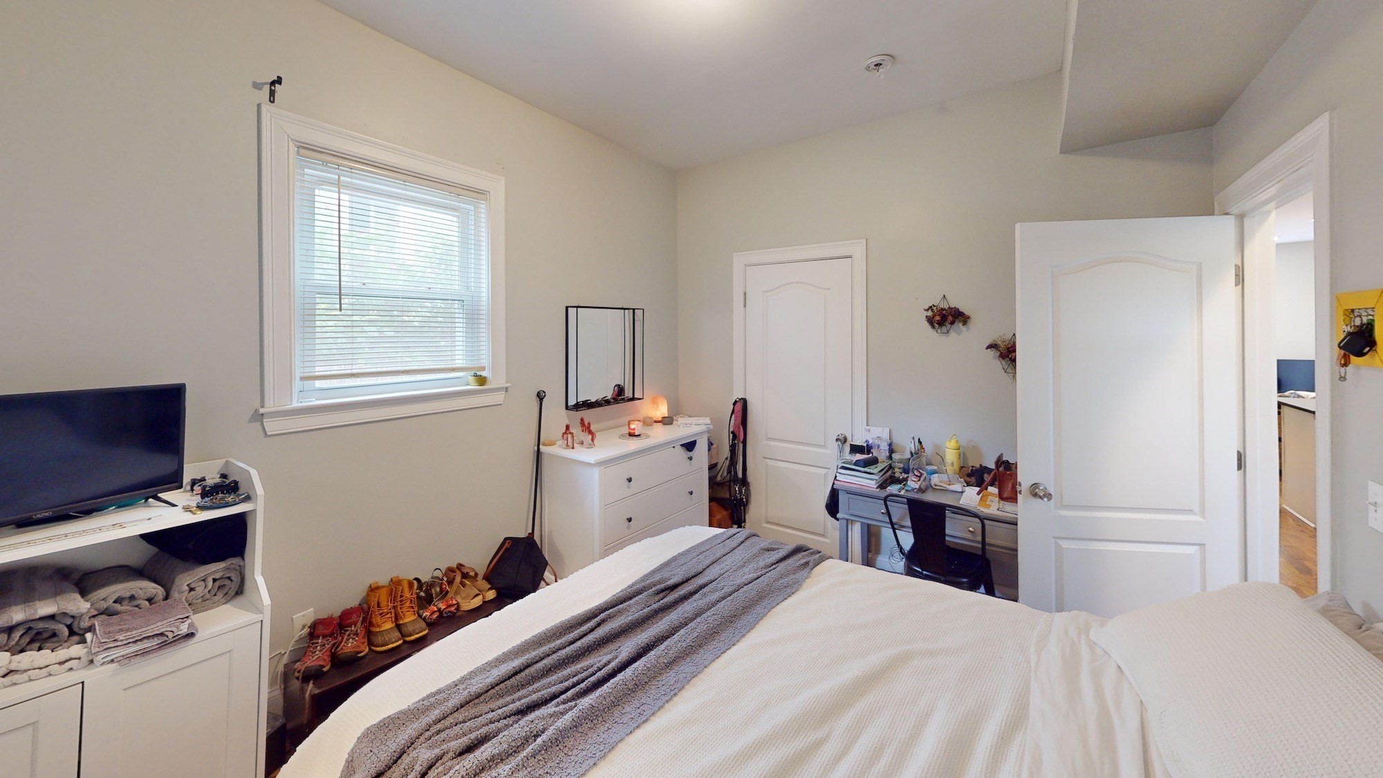 60 Boylston St. # 1 Property Photo 8