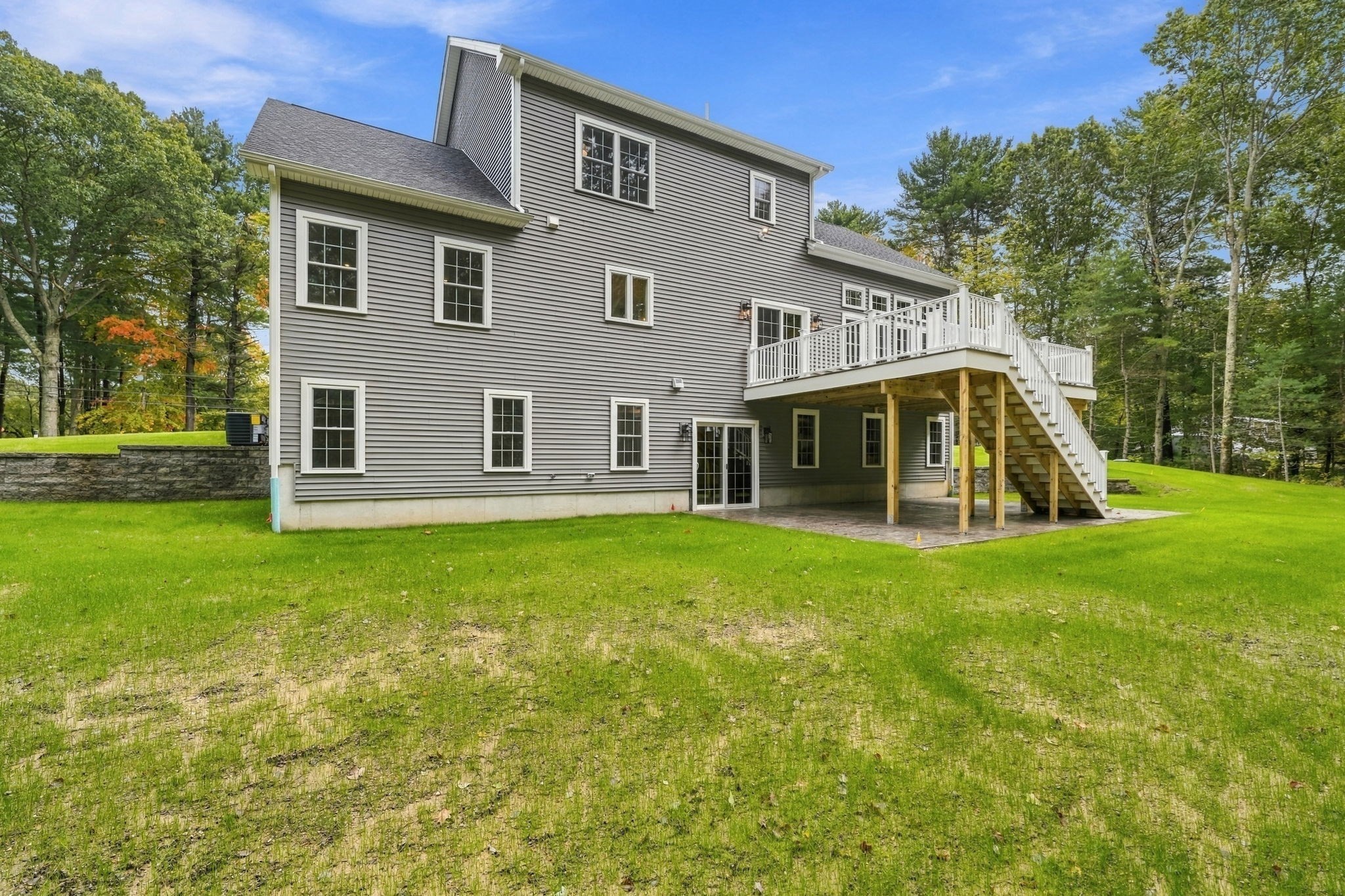 9 Southworth Street Property Photo 7