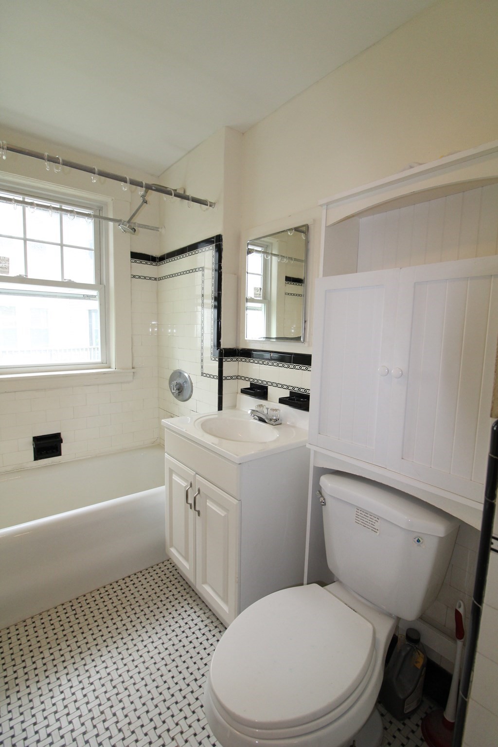 24 Edgecliff Rd # 24 Property Photo 10