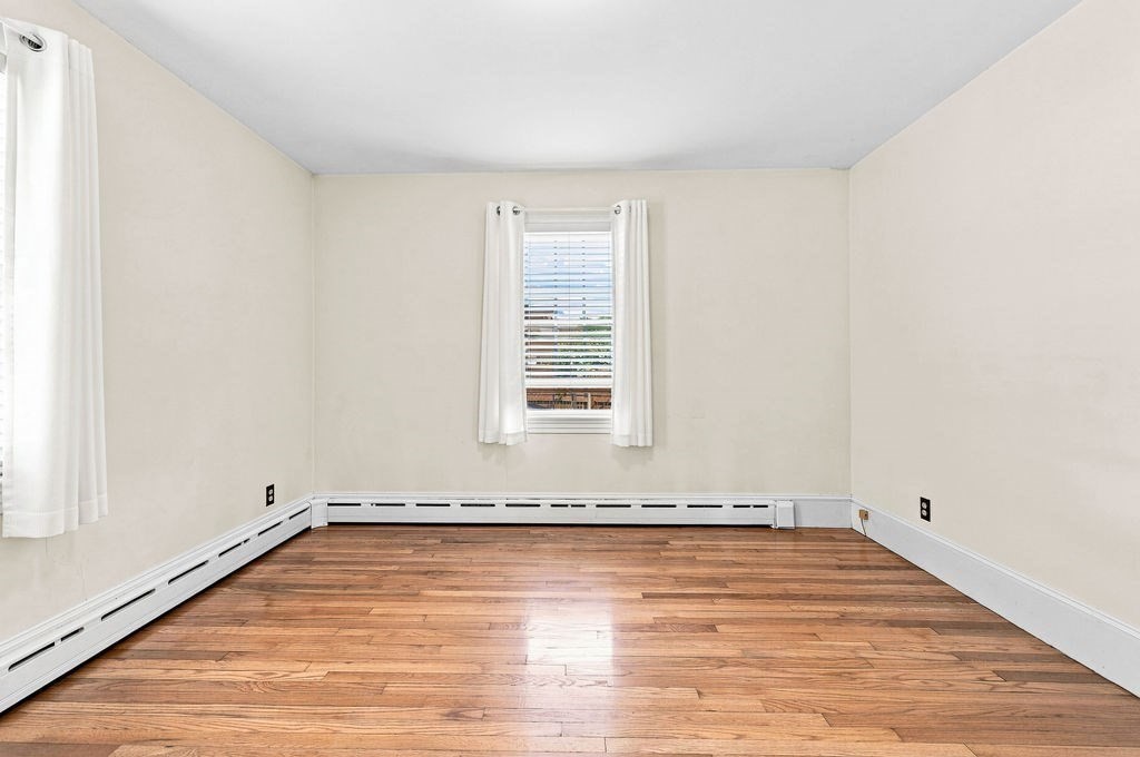 5 Brewster St Property Photo 13