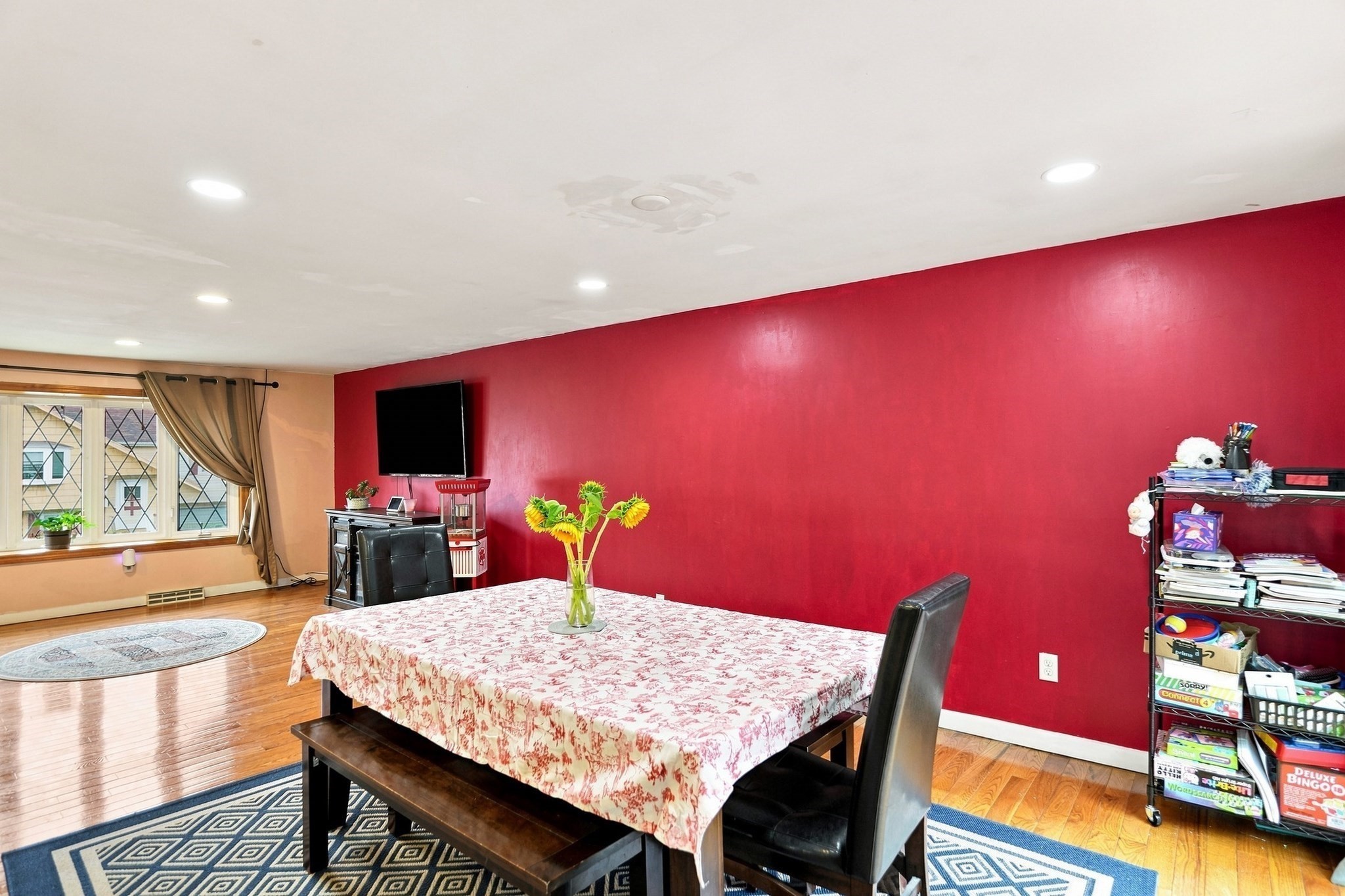 116 Kensington St Property Photo 10