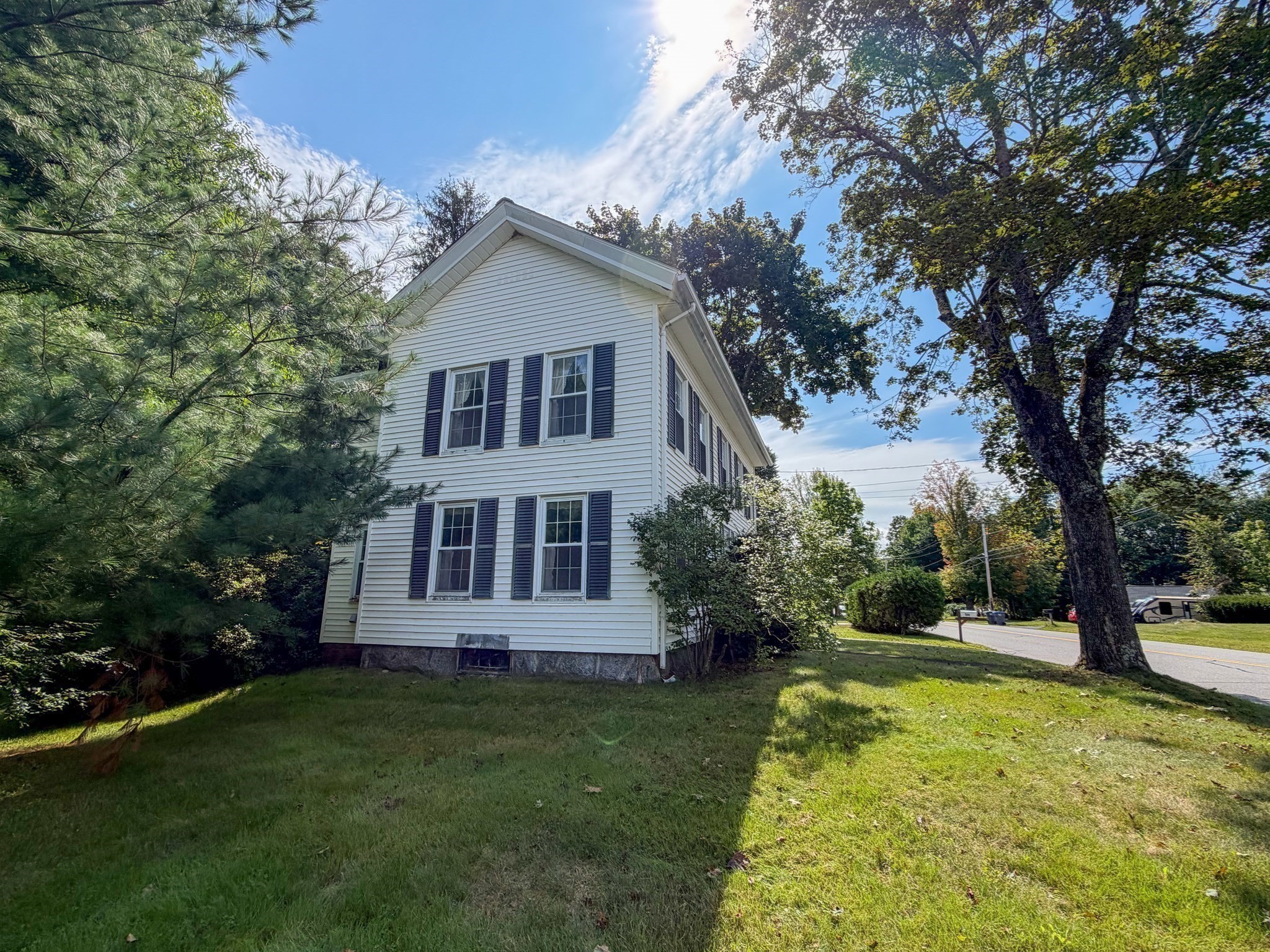 1386 Pleasant St Property Photo 27