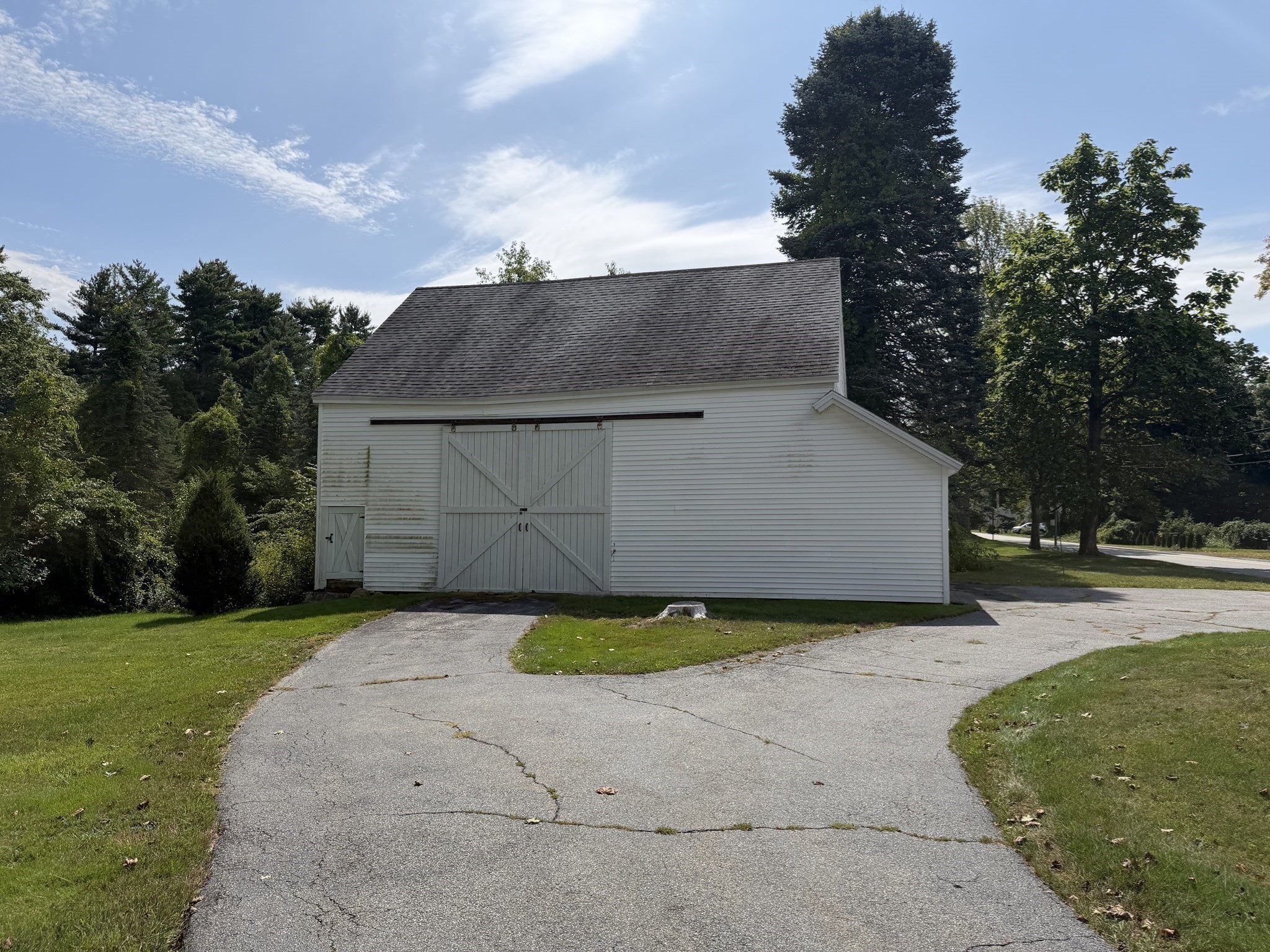 1386 Pleasant St Property Photo 28