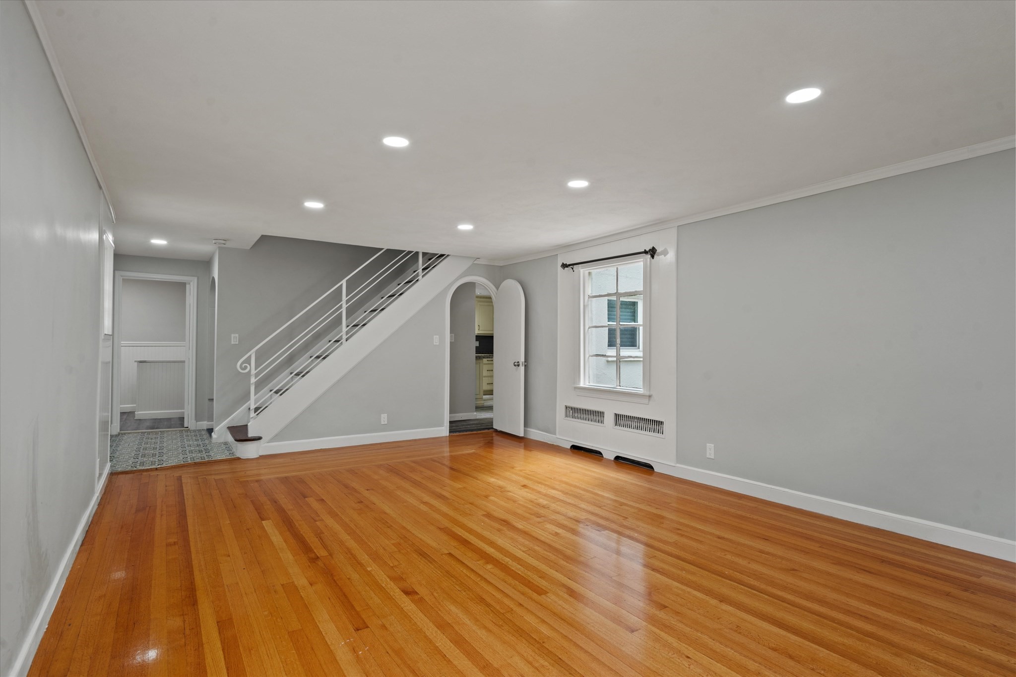 270 Moreland St Property Photo 14