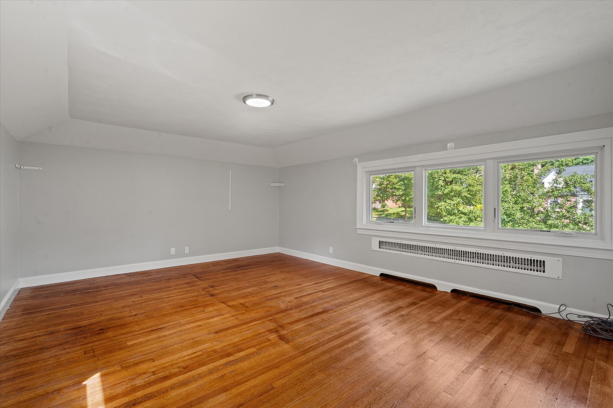 270 Moreland St Property Photo 29