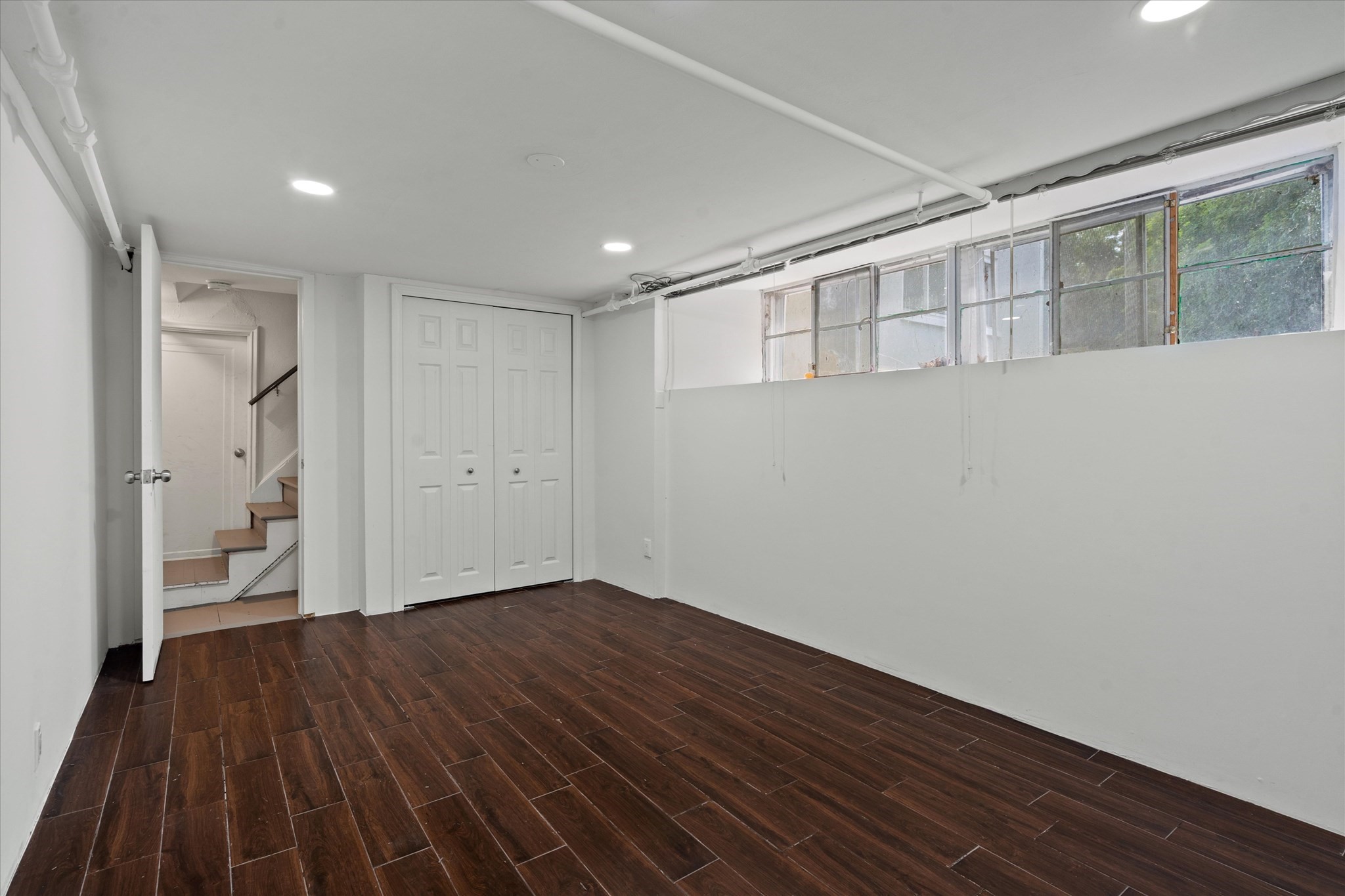 270 Moreland St Property Photo 32