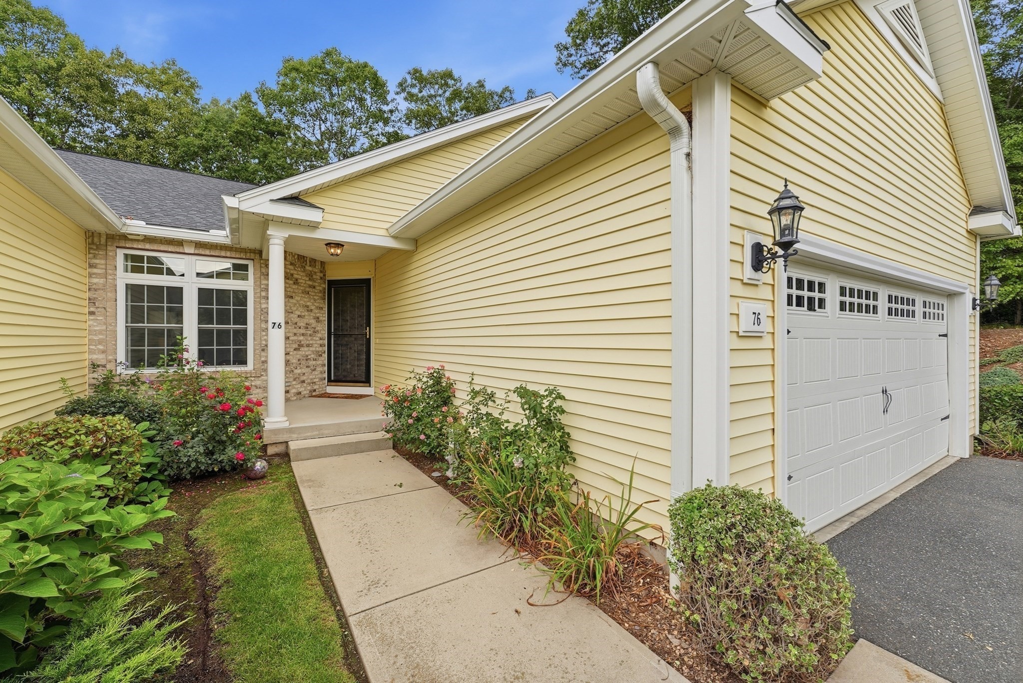 76 Beech Hill Rd # 76 Property Photo 1