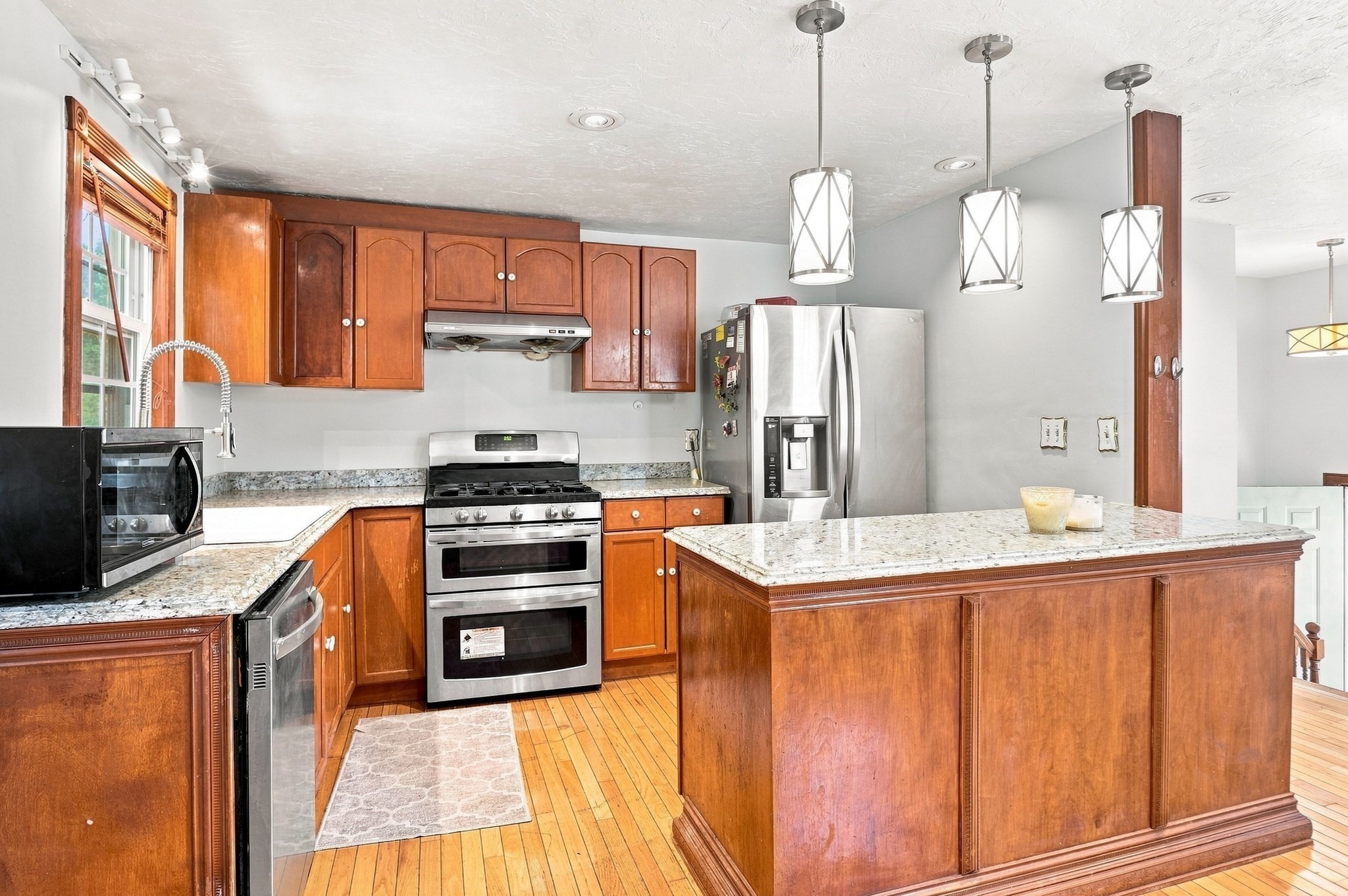 30 Parsons Hill Dr Property Photo 4