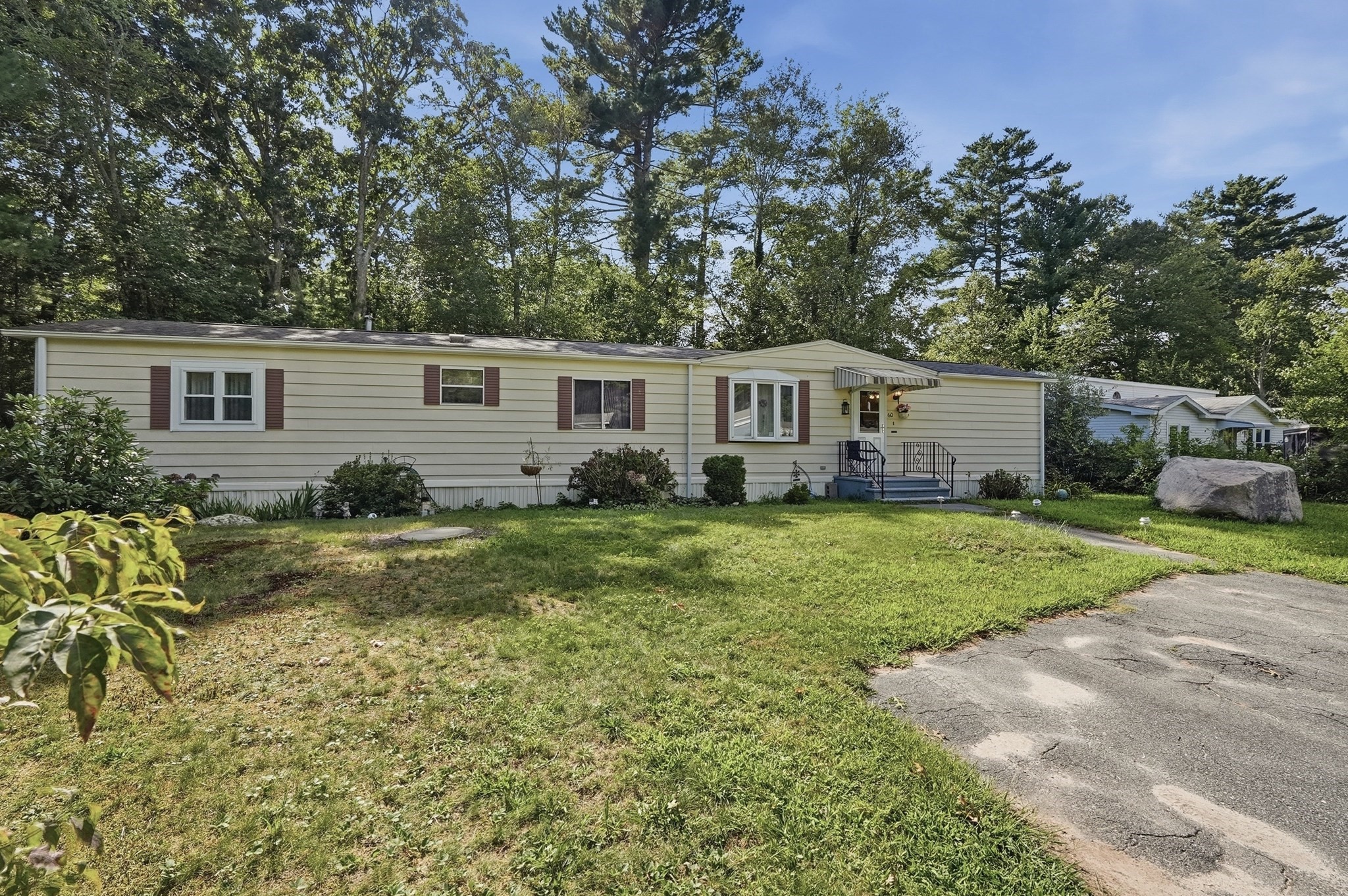 60 Longboat Dr Property Photo 36