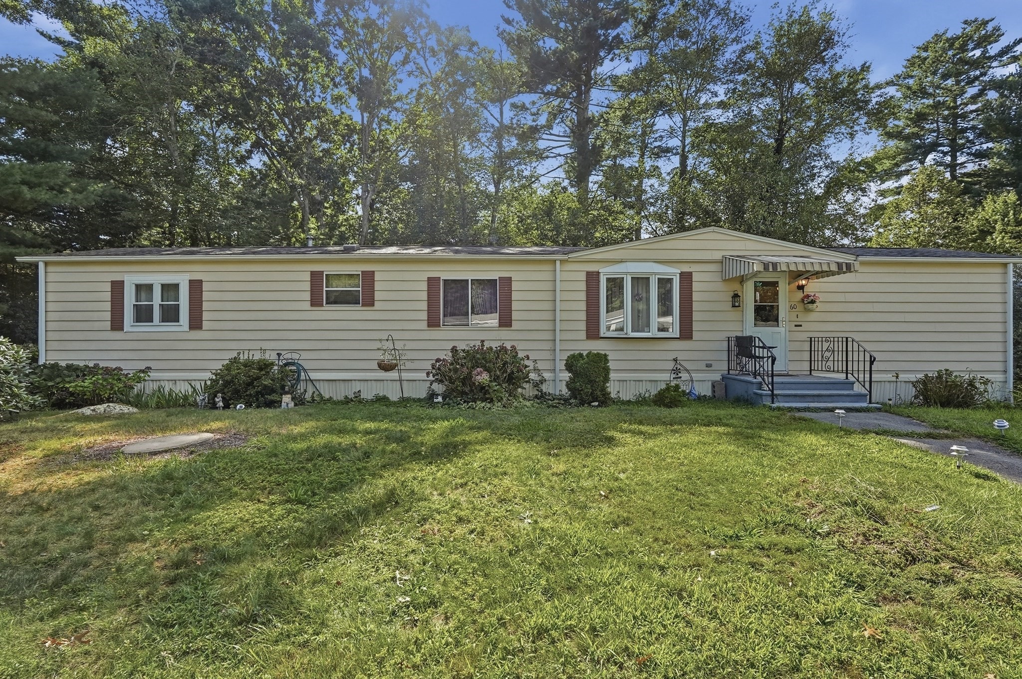 60 Longboat Dr Property Photo 37