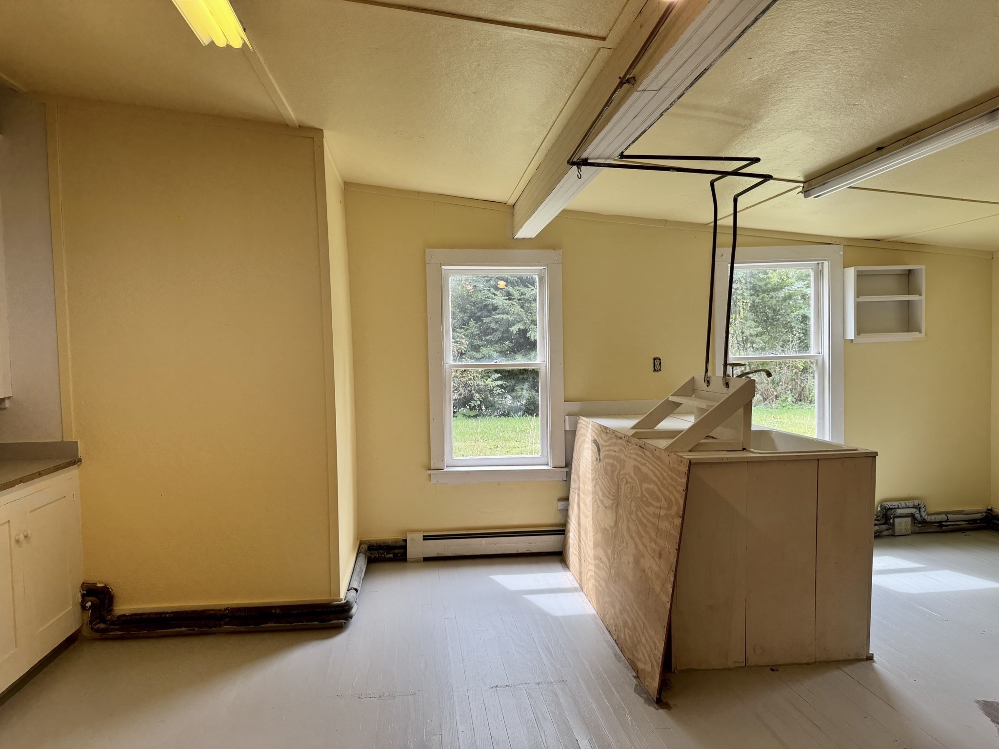 11 South Street Property Photo 14
