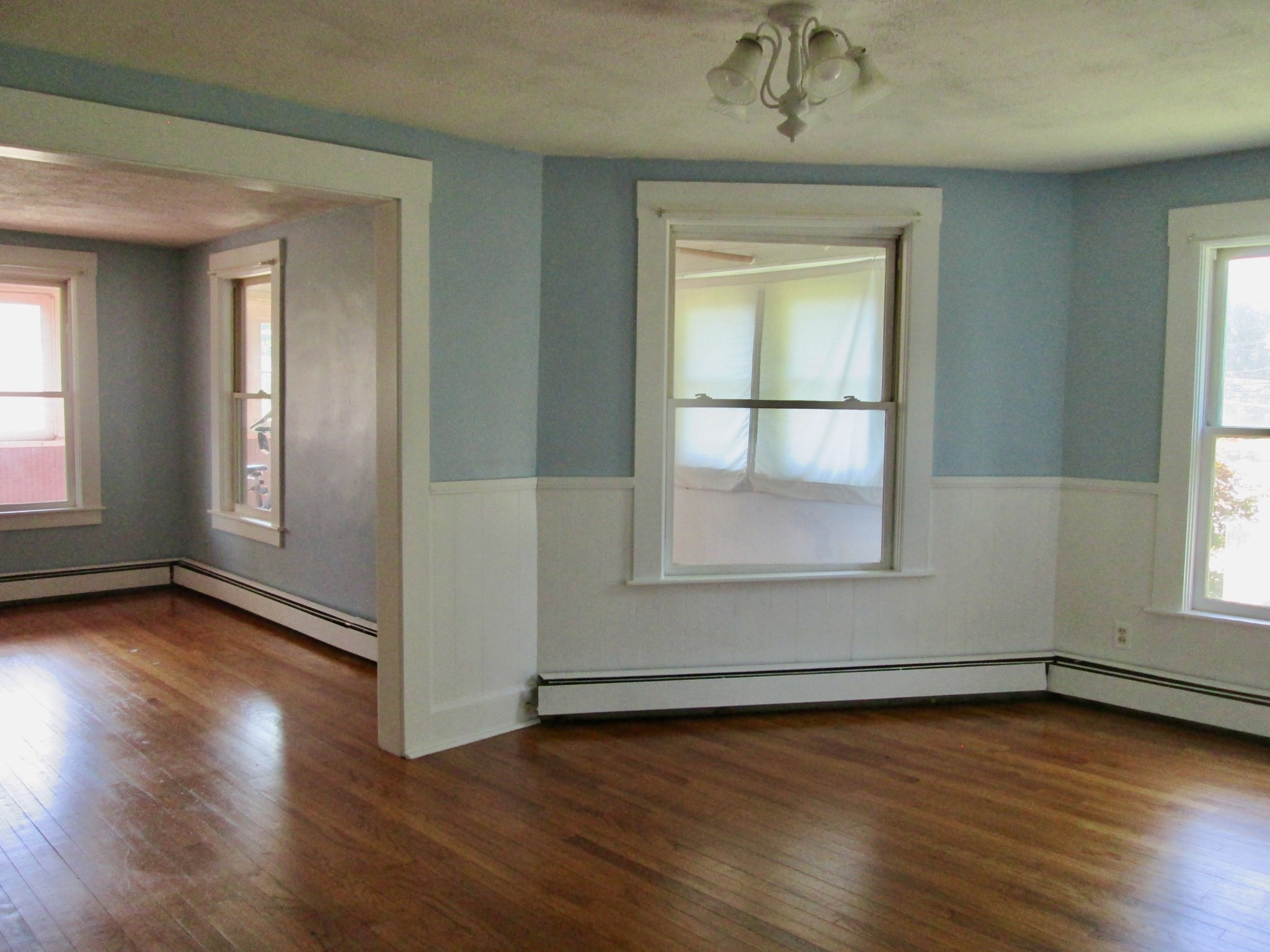 11 South Street Property Photo 23
