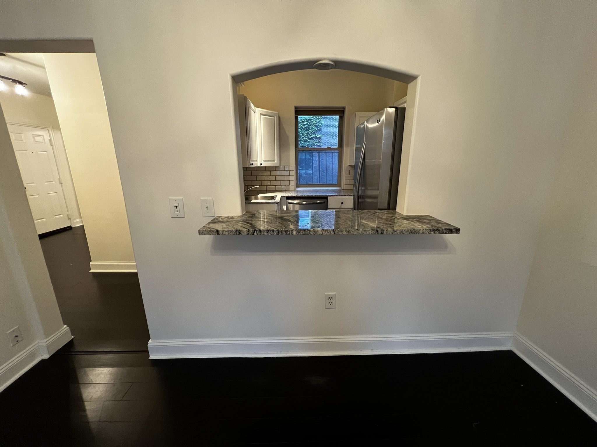 31 Queensberry St. # 12a Property Photo 11