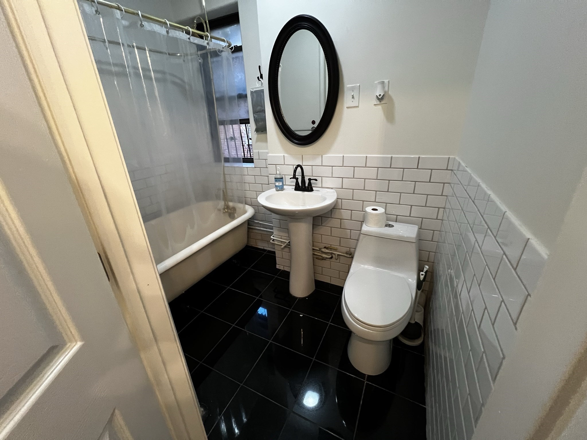 31 Queensberry St. # 12a Property Photo 16