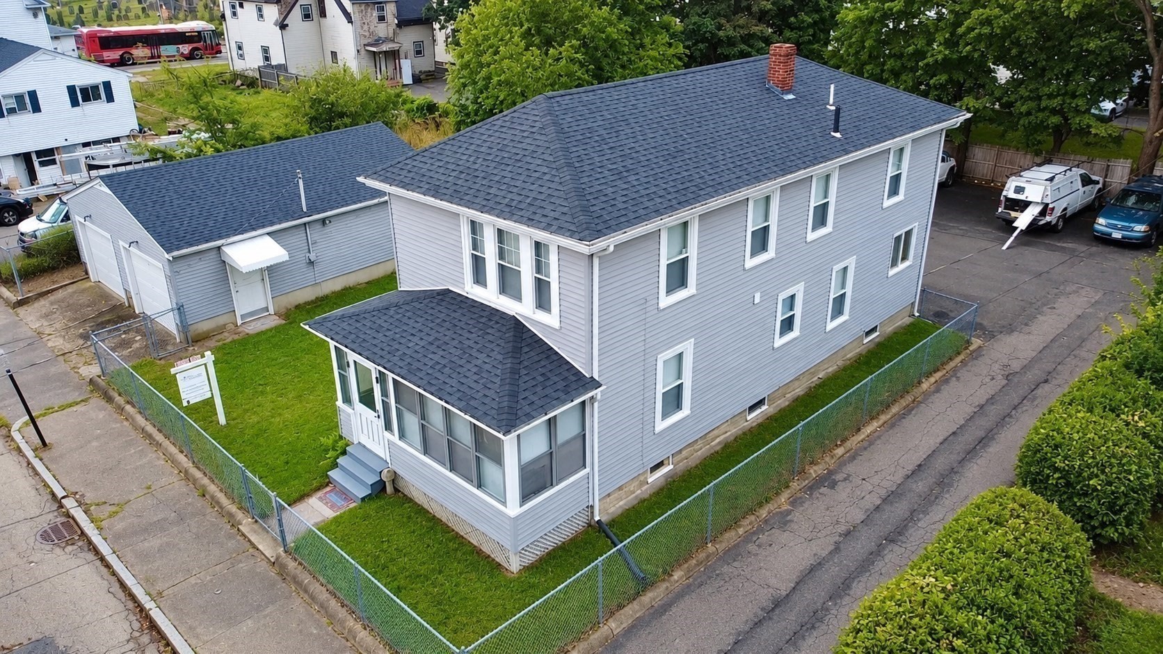 18 Ford St Property Photo 1