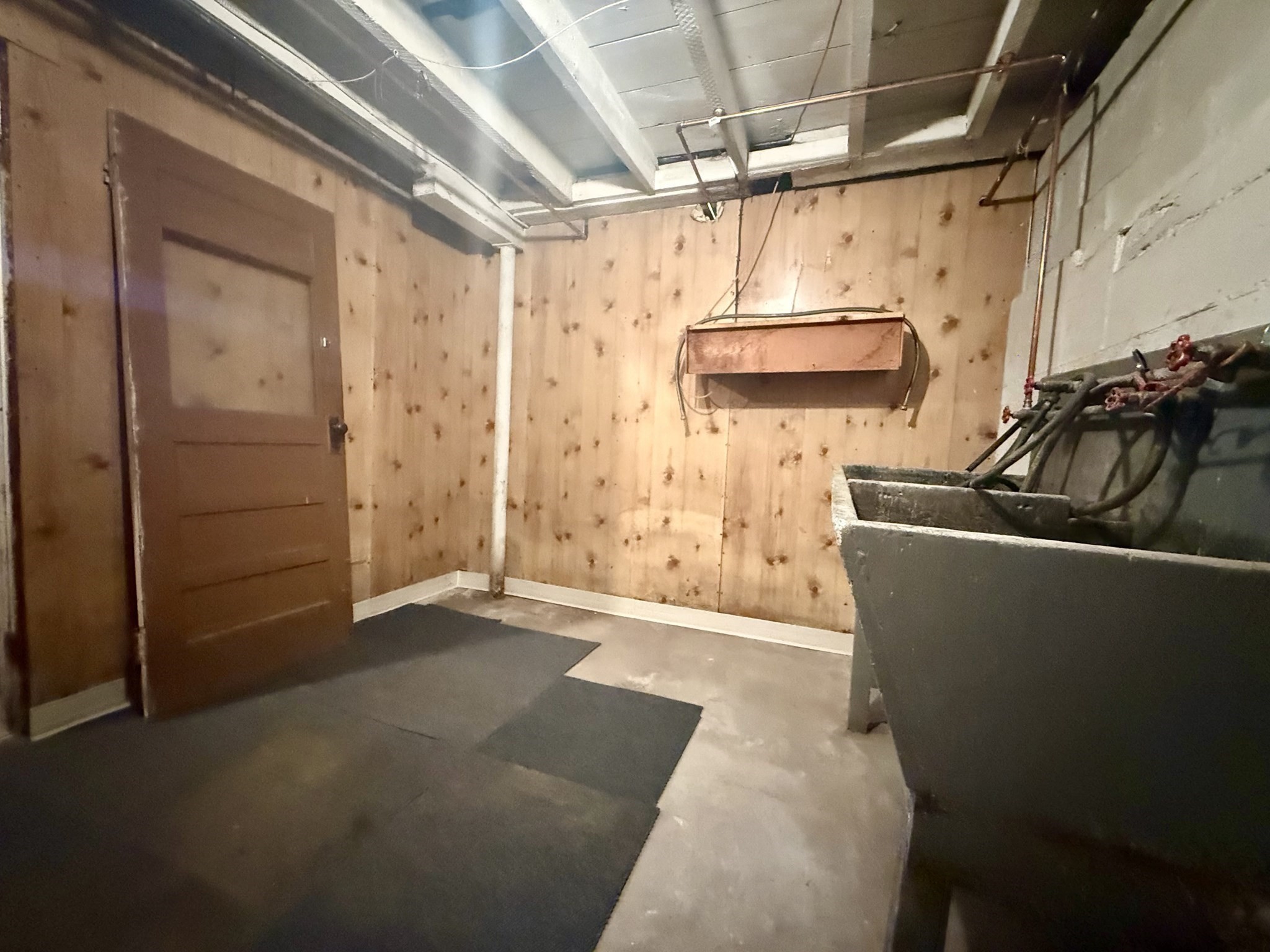 18 Ford St Property Photo 36
