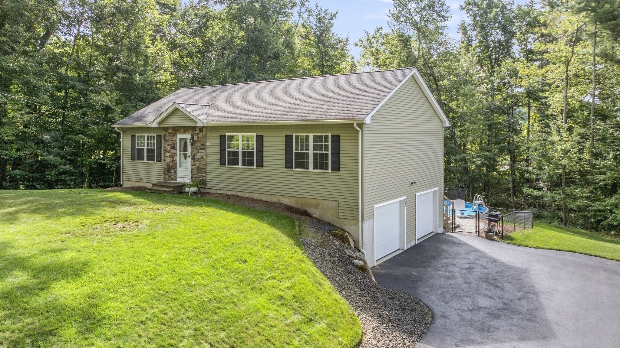 131 Adams Rd Property Photo 1