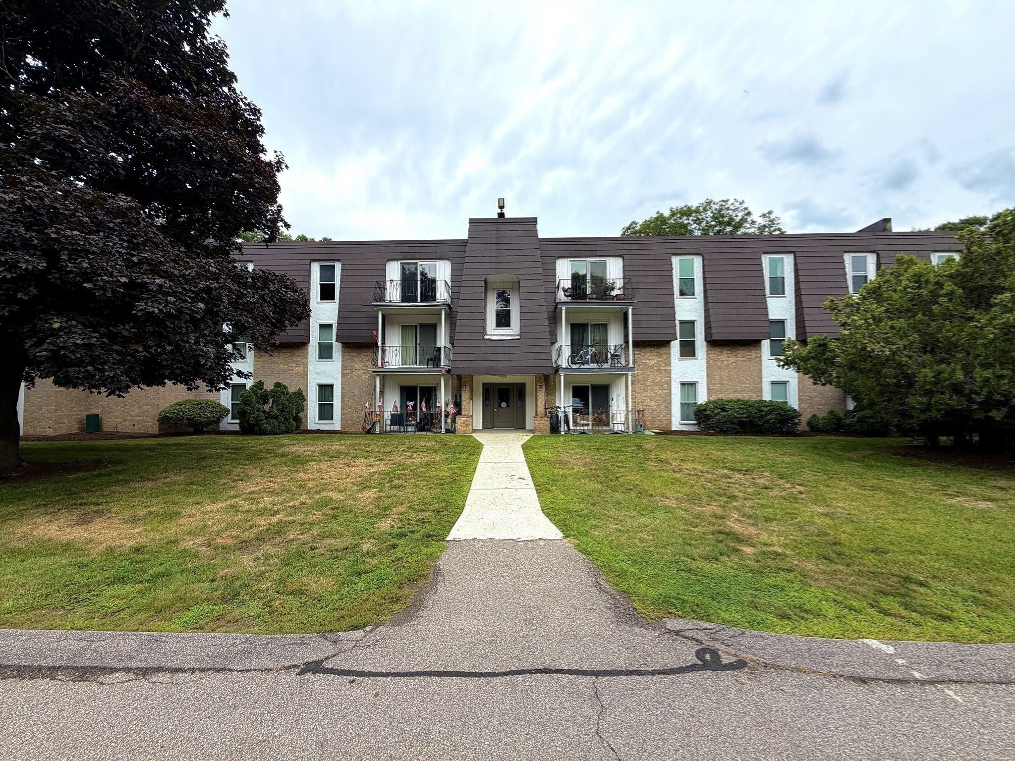4 Kennedy Lane # 6 Property Photo 17