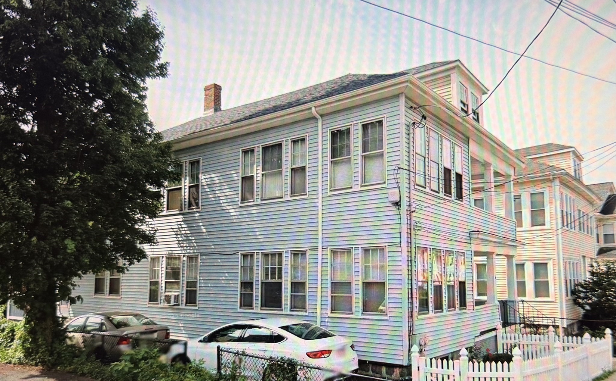 6 West Selden # 2 Property Photo 23