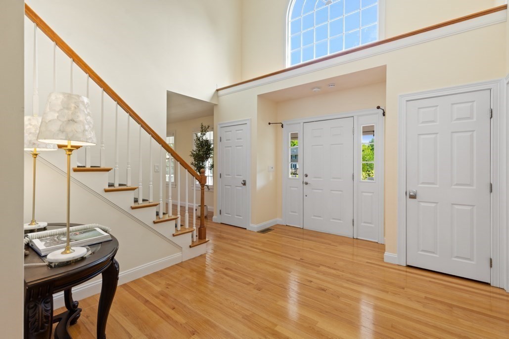 5 Green Meadow Dr Property Photo 5