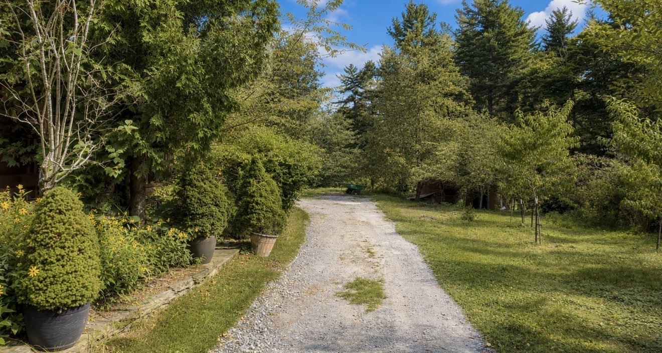 347 Kinne Brook Rd Property Photo 4