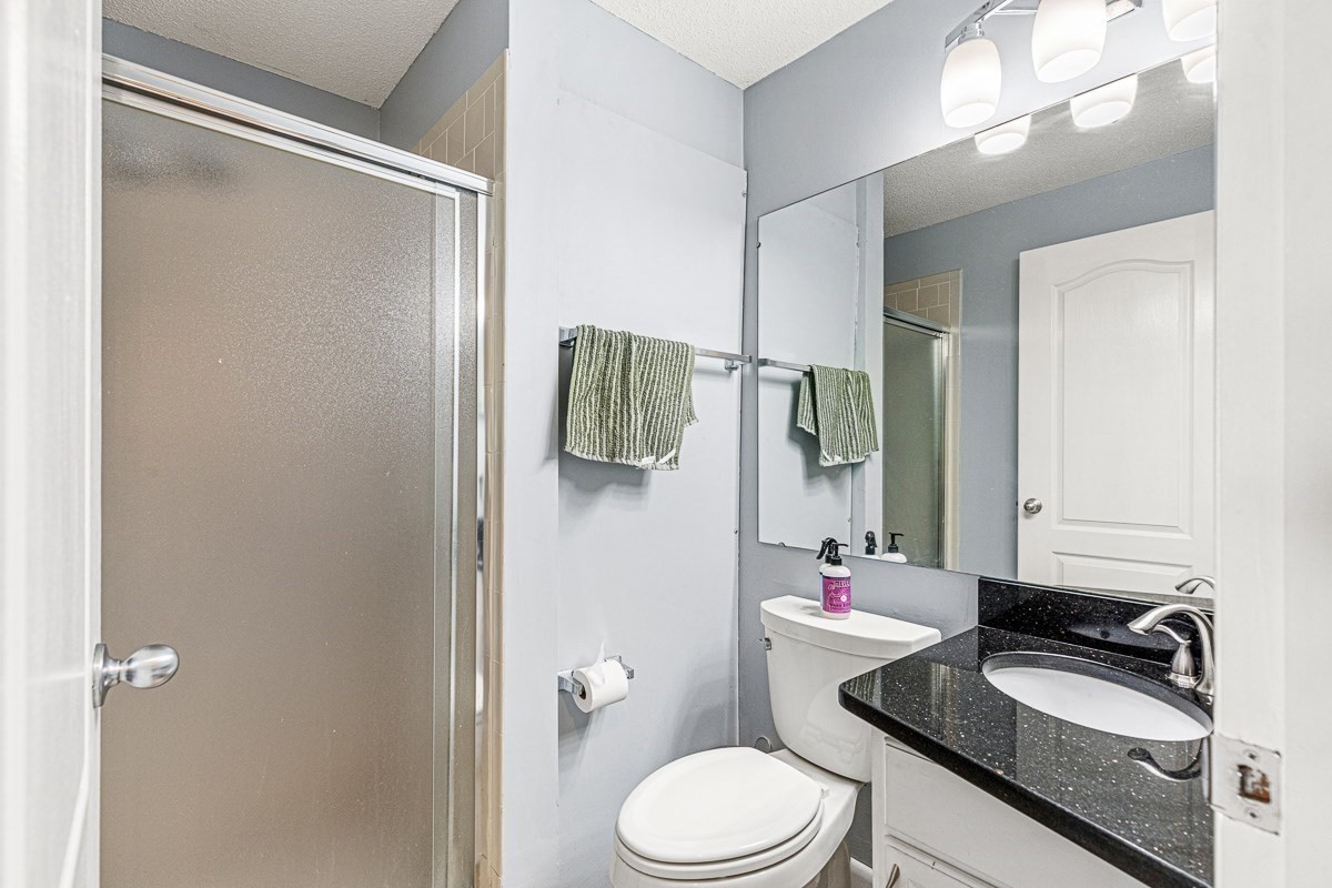 160 Burkhall St # 604 Property Photo 31
