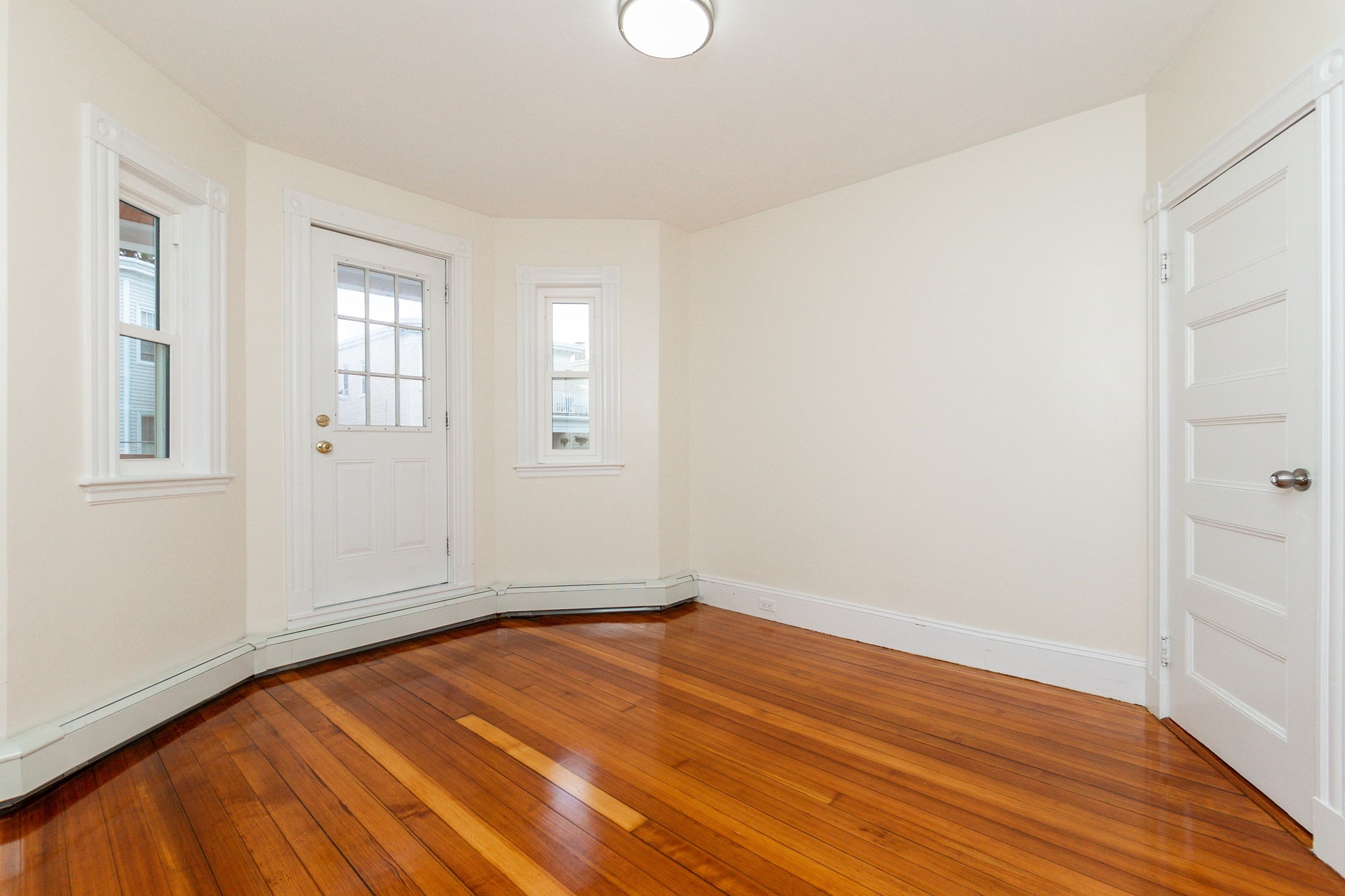 16 Taft St # 2 Property Photo 4