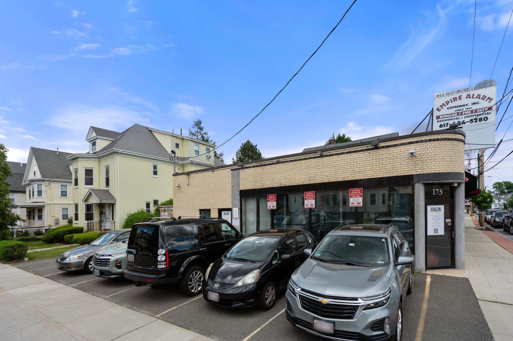 5 Marlboro St Property Photo 3