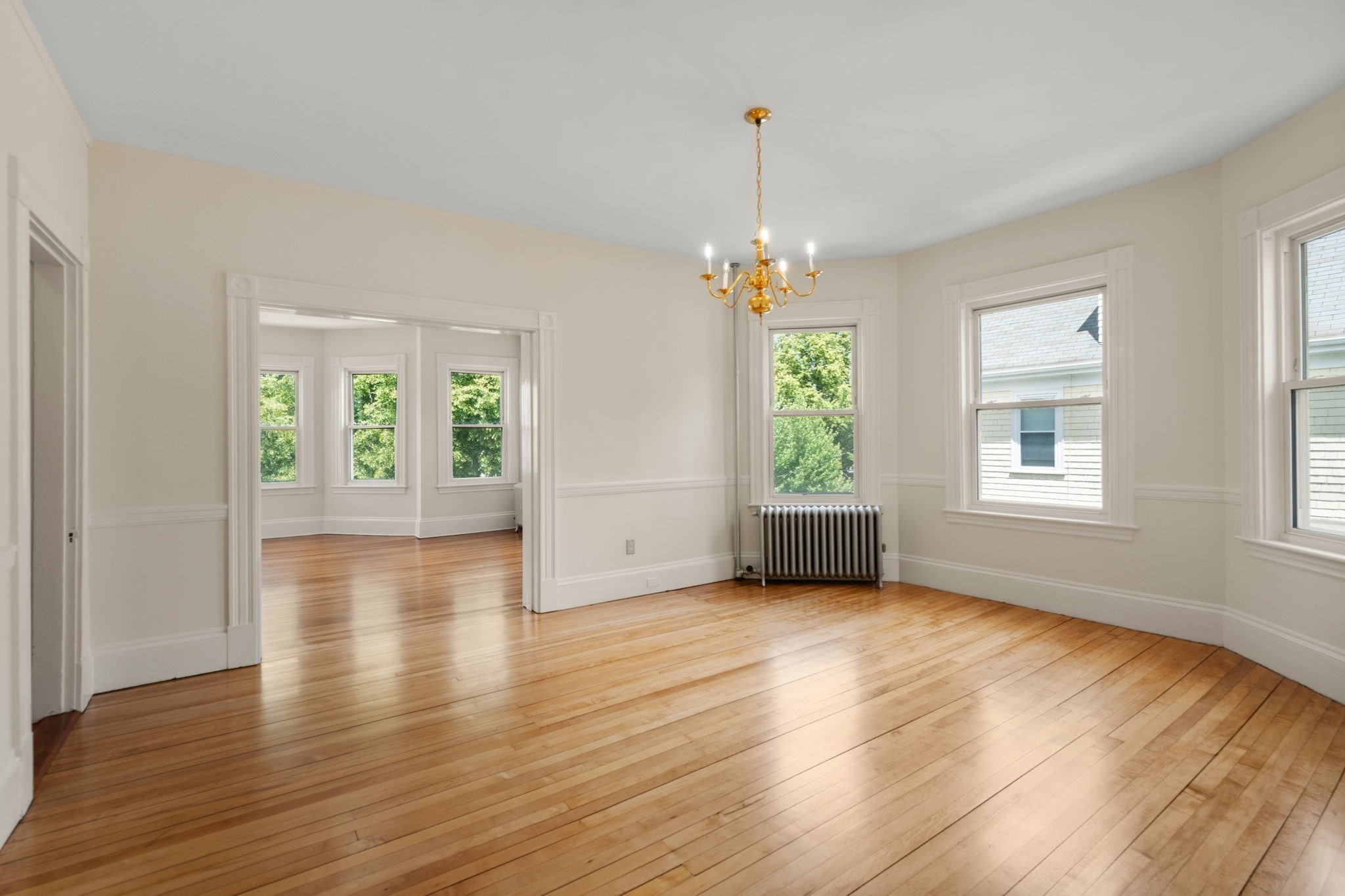 5 Marlboro St Property Photo 5
