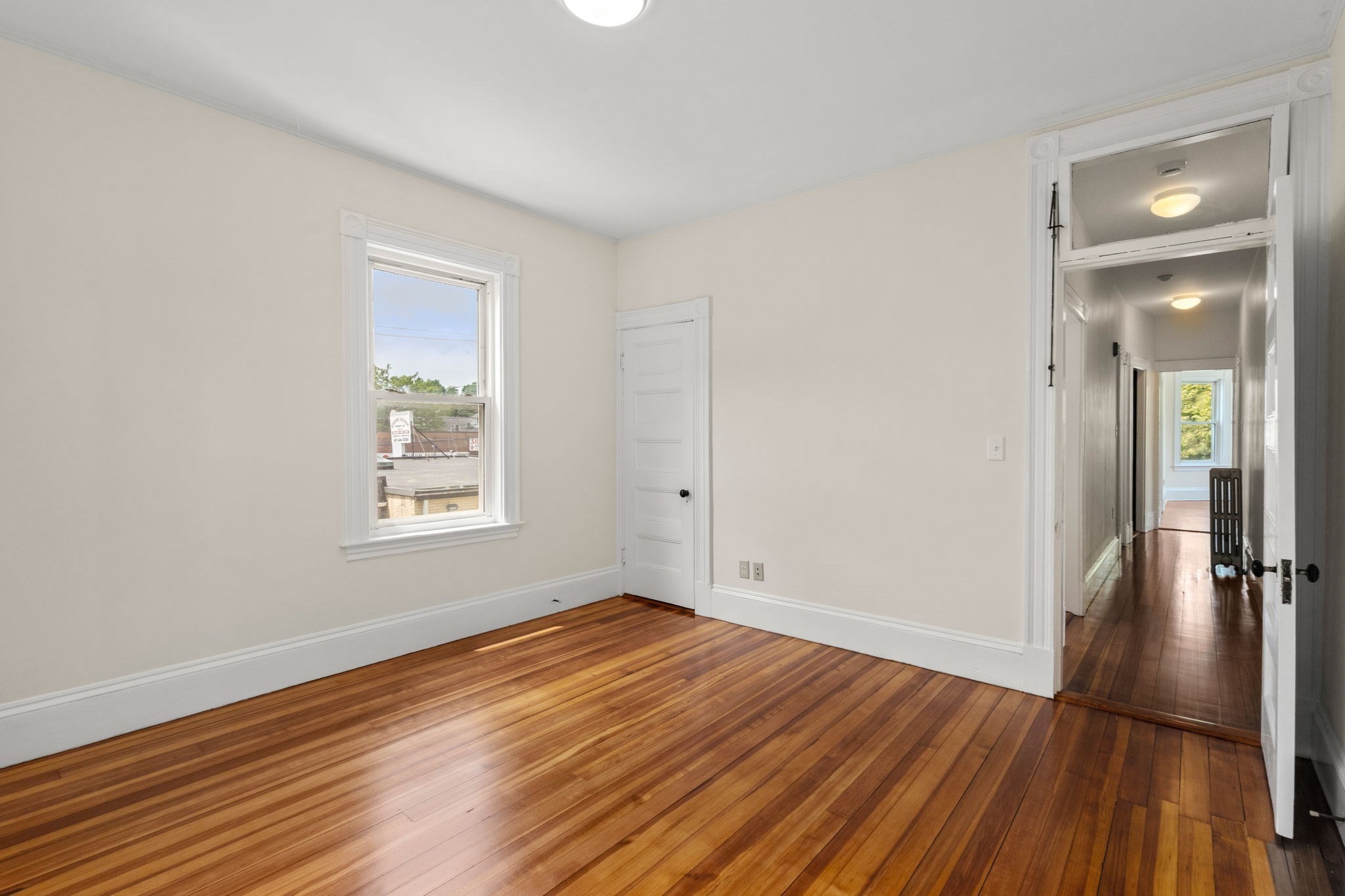 5 Marlboro St Property Photo 8