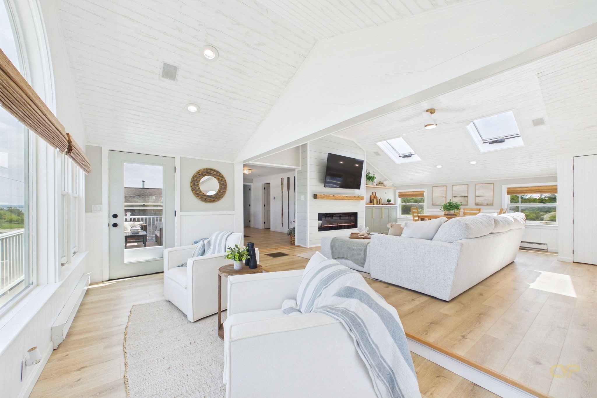 16 Shoreview Ave Property Photo 9