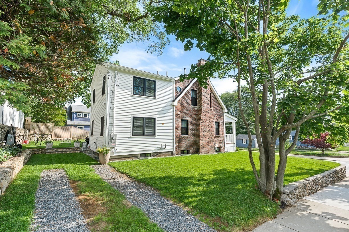 57 Glendale Ave Property Photo 36