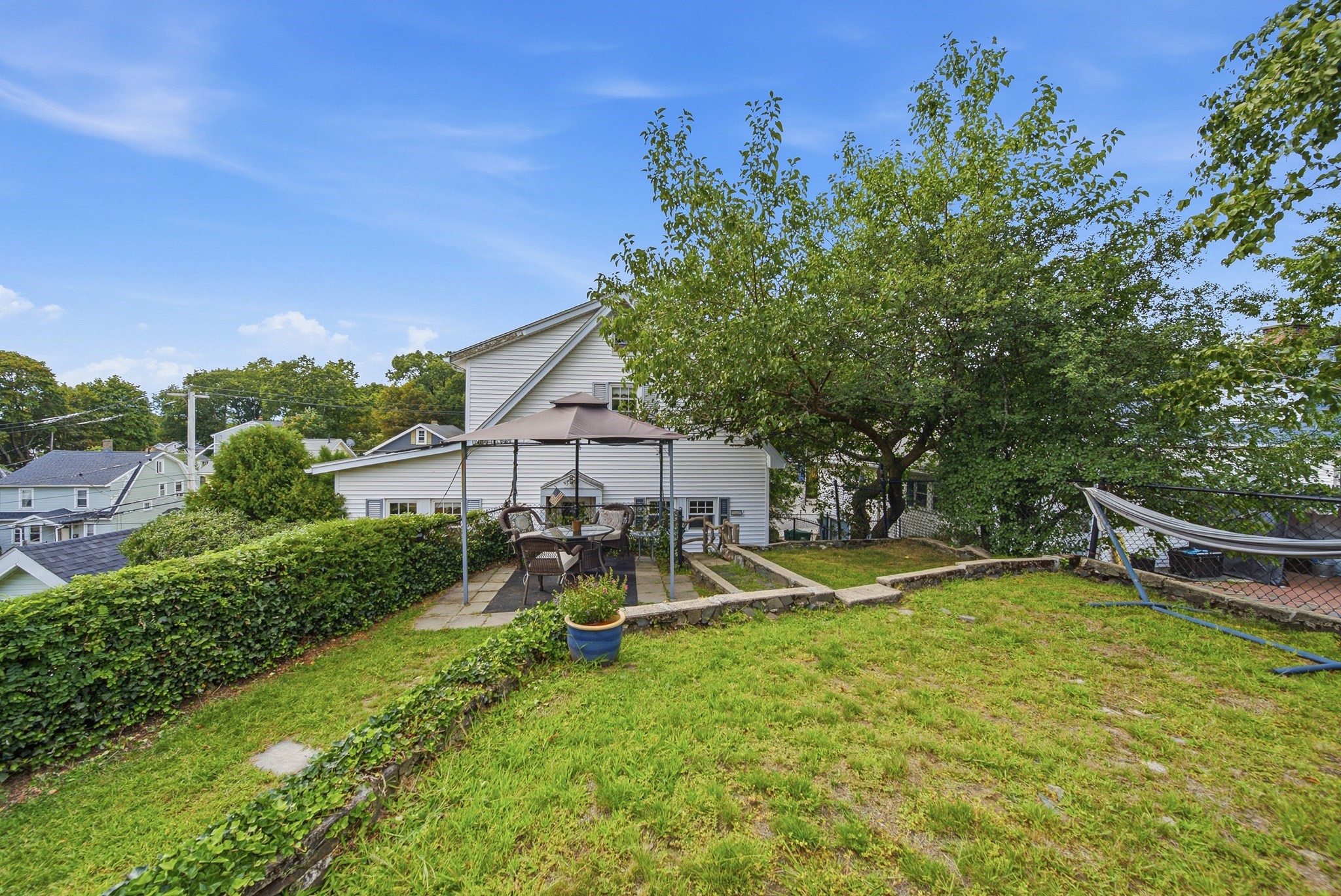 227 Fulton St Property Photo 19