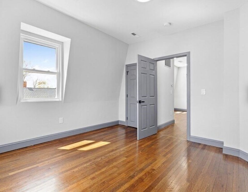 21 Valley Ave # 2 Property Photo 15