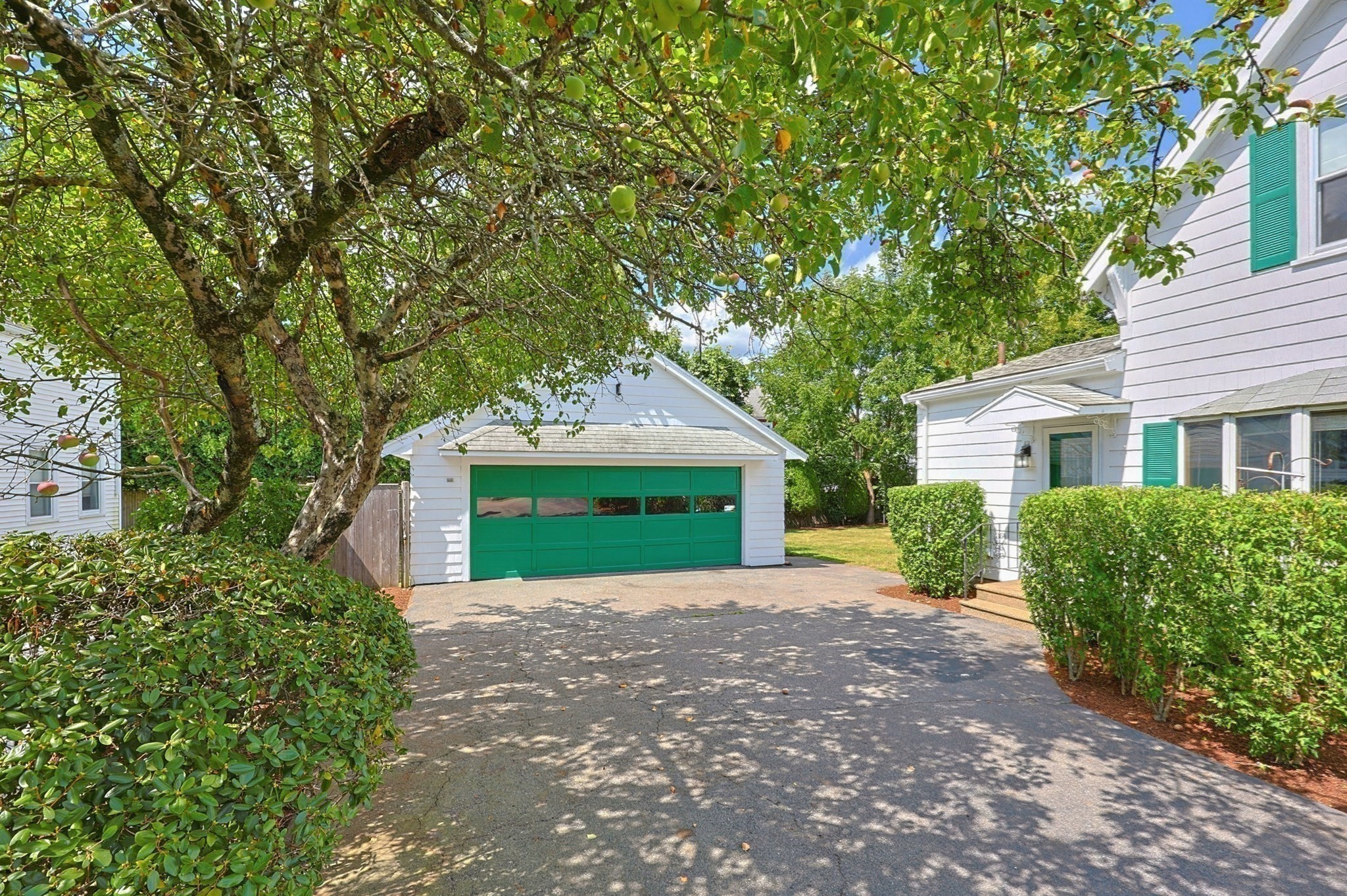 22 Hodges St Property Photo 5