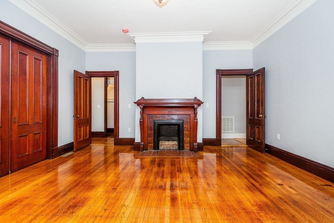 52 Hartford St Property Photo 6