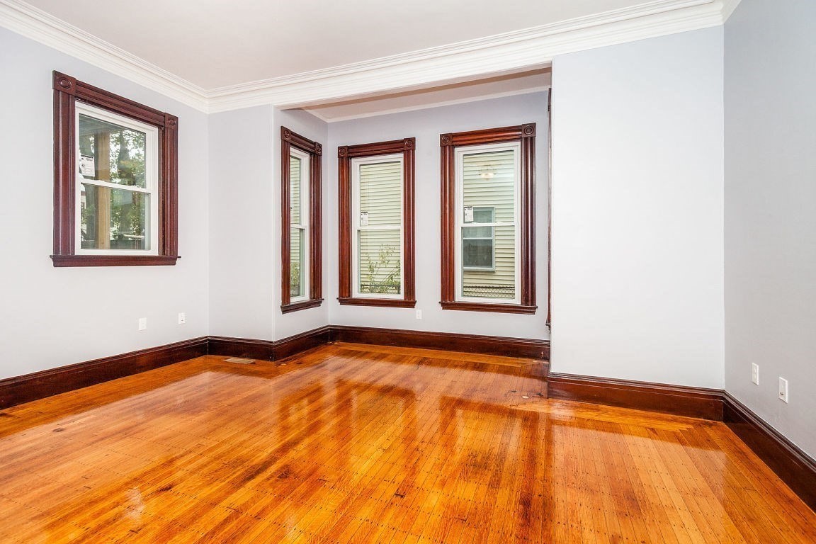 52 Hartford St Property Photo 7