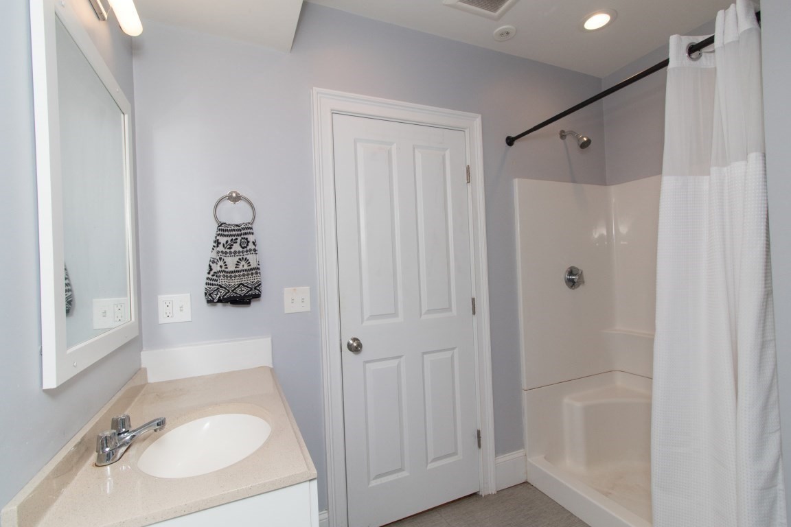 52 Hartford St Property Photo 29