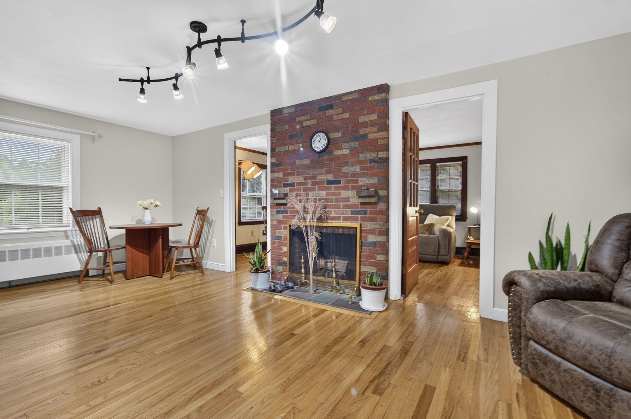 23 Fisher Terrace Property Photo 3