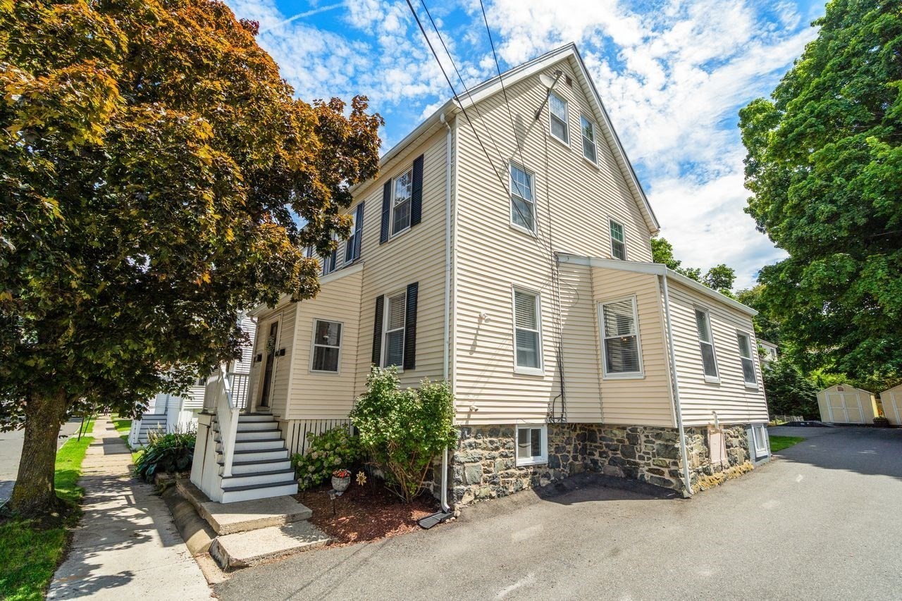 9 Tappan St # 9 Property Photo 1