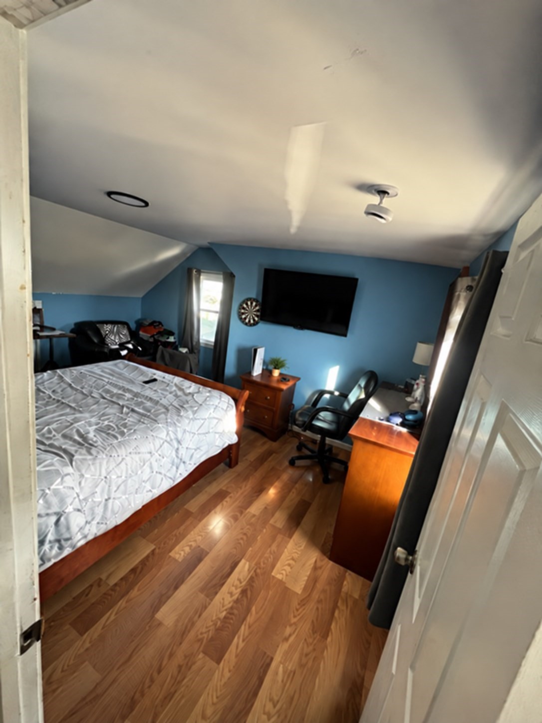 91 Grove Street Property Photo 17
