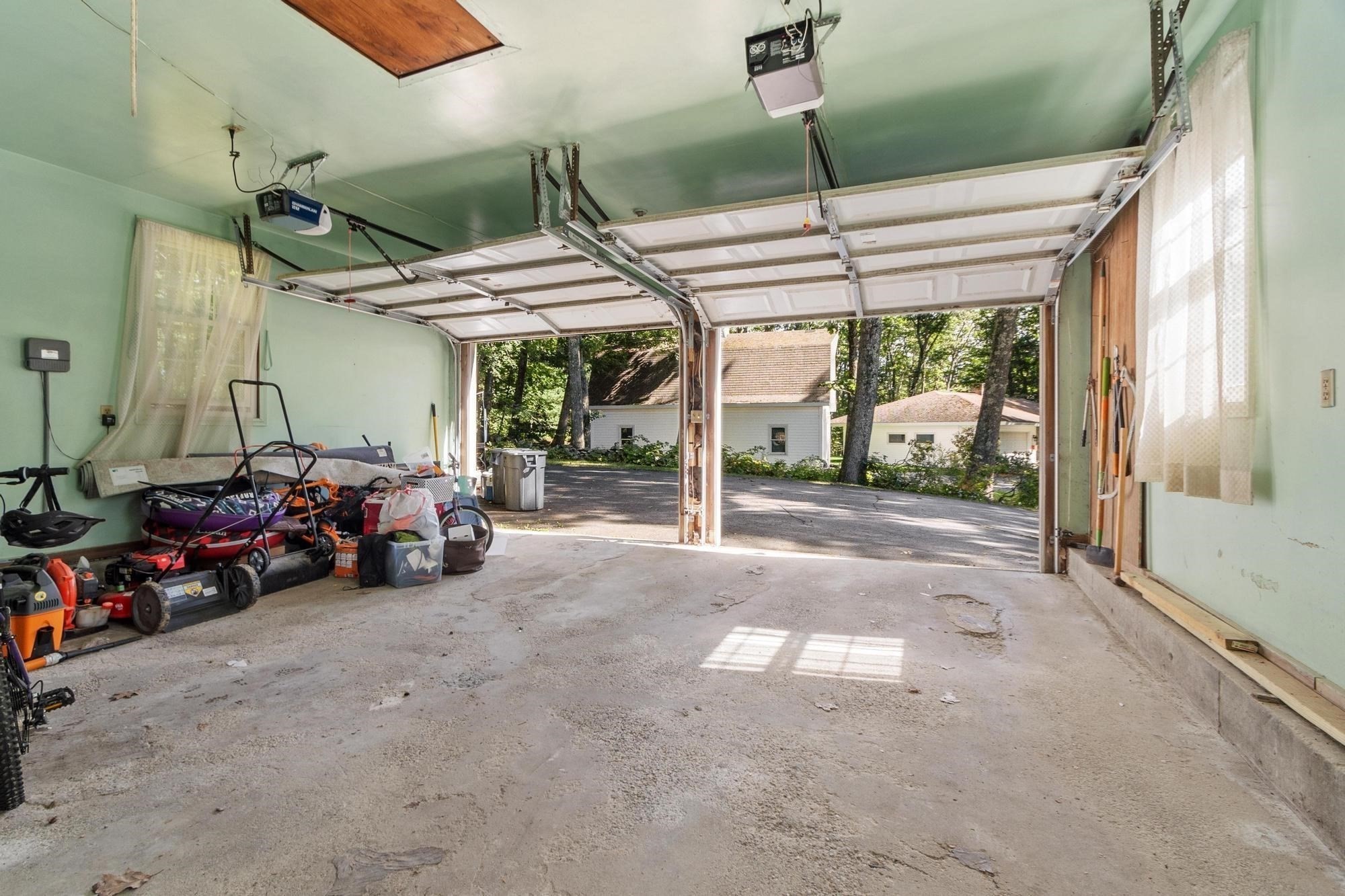 2 Nipmuc Rd Property Photo 31