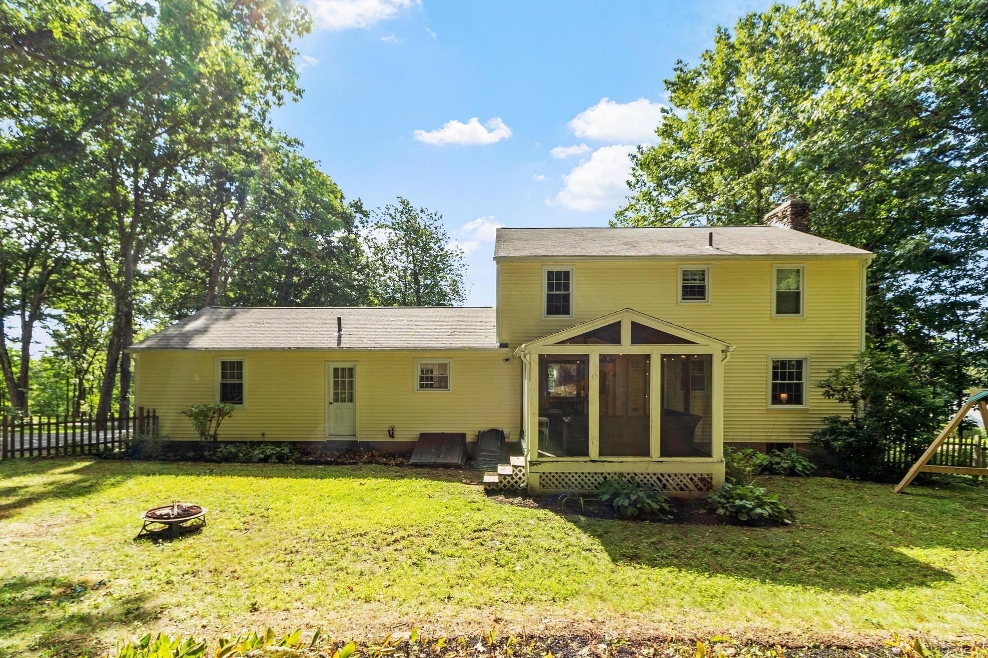 2 Nipmuc Rd Property Photo 39