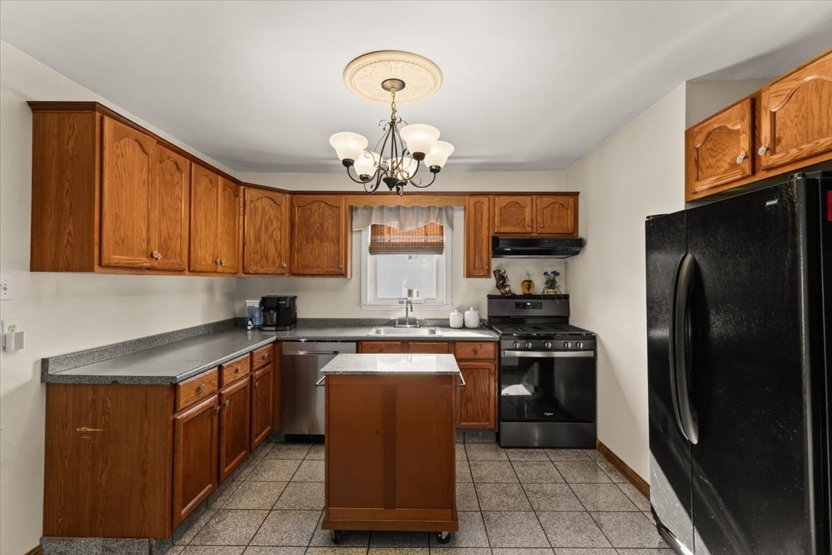 47 Bush Street Property Photo 3