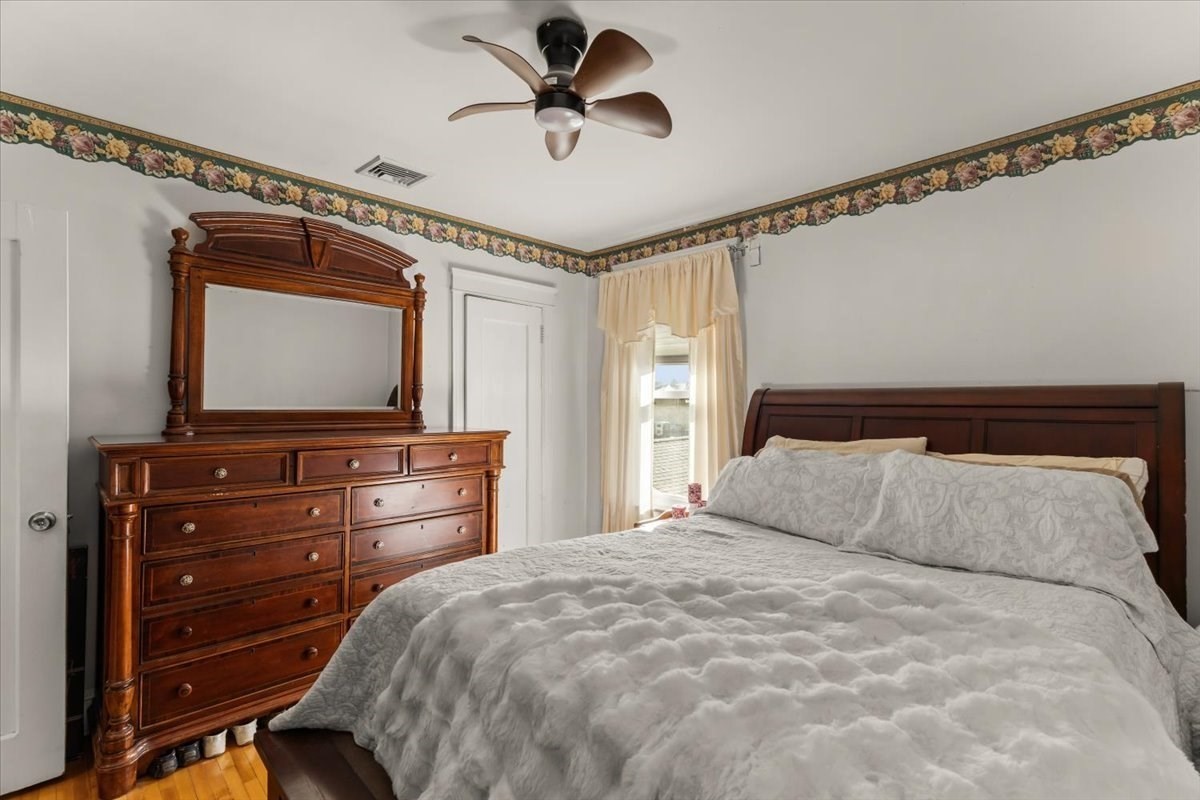 47 Bush Street Property Photo 11
