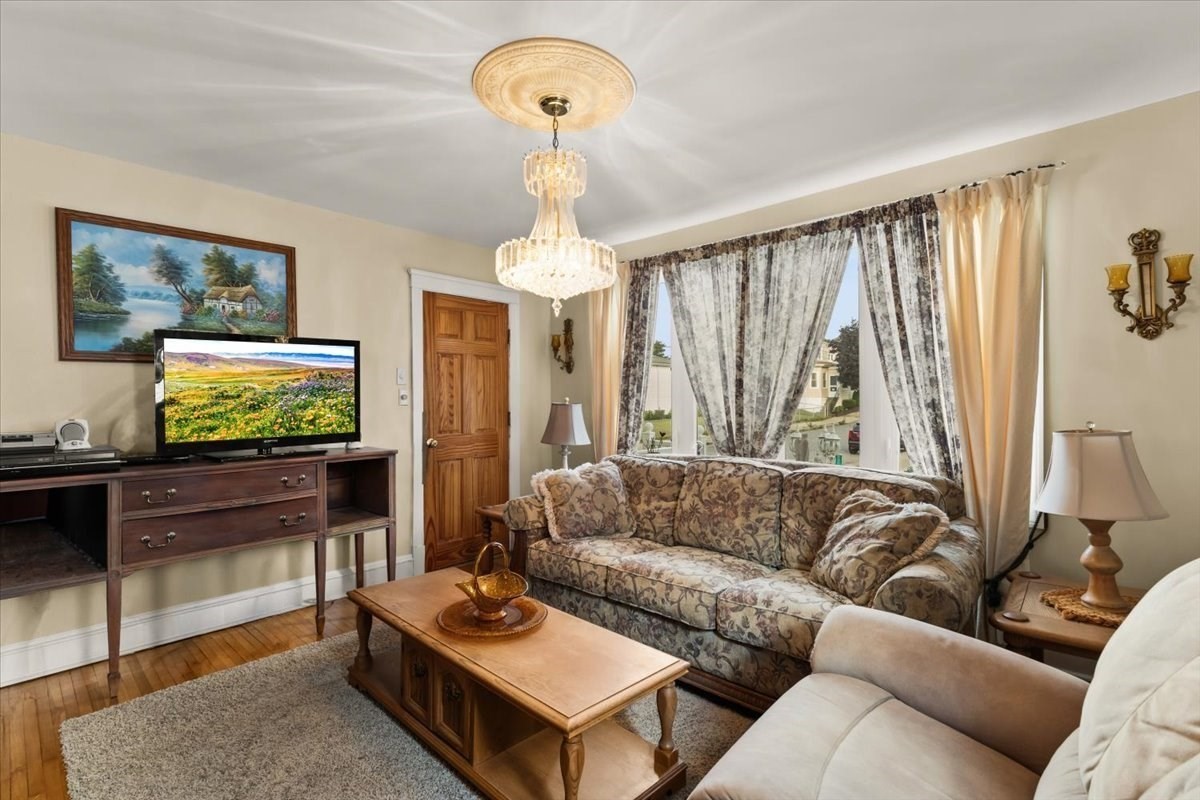 47 Bush Street Property Photo 25