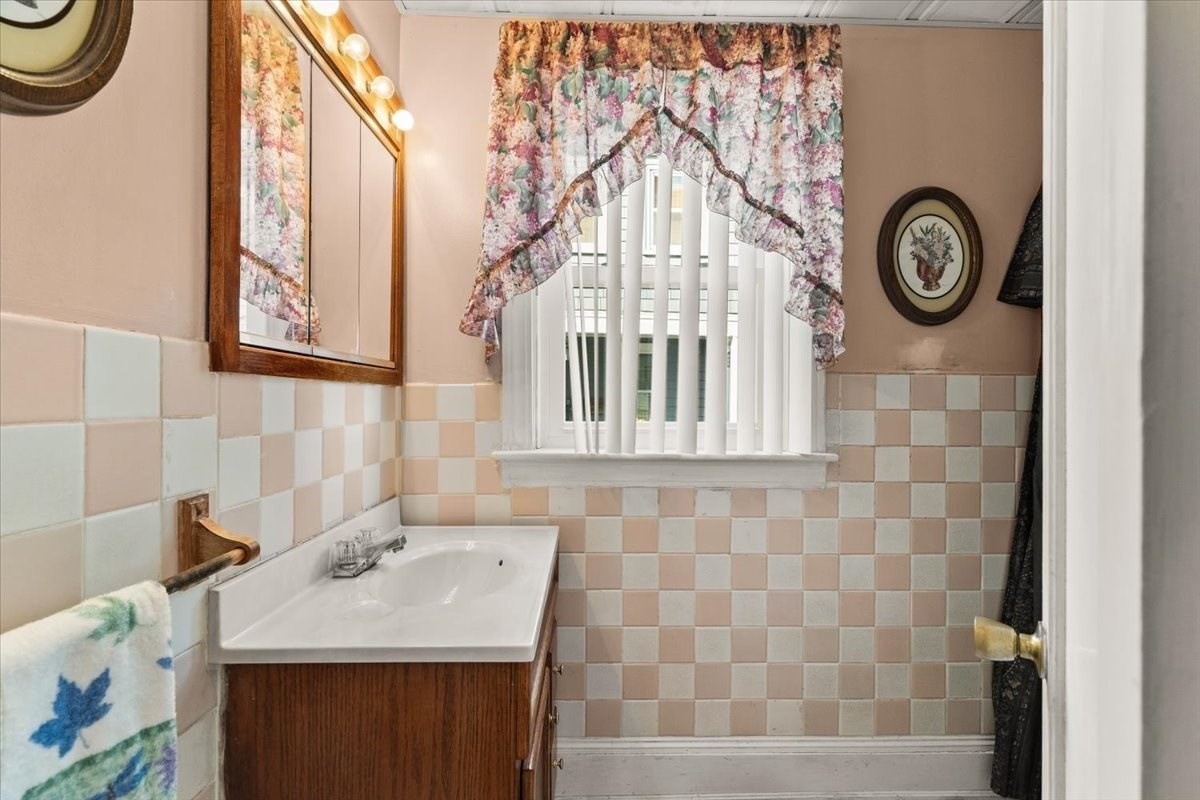 47 Bush Street Property Photo 29