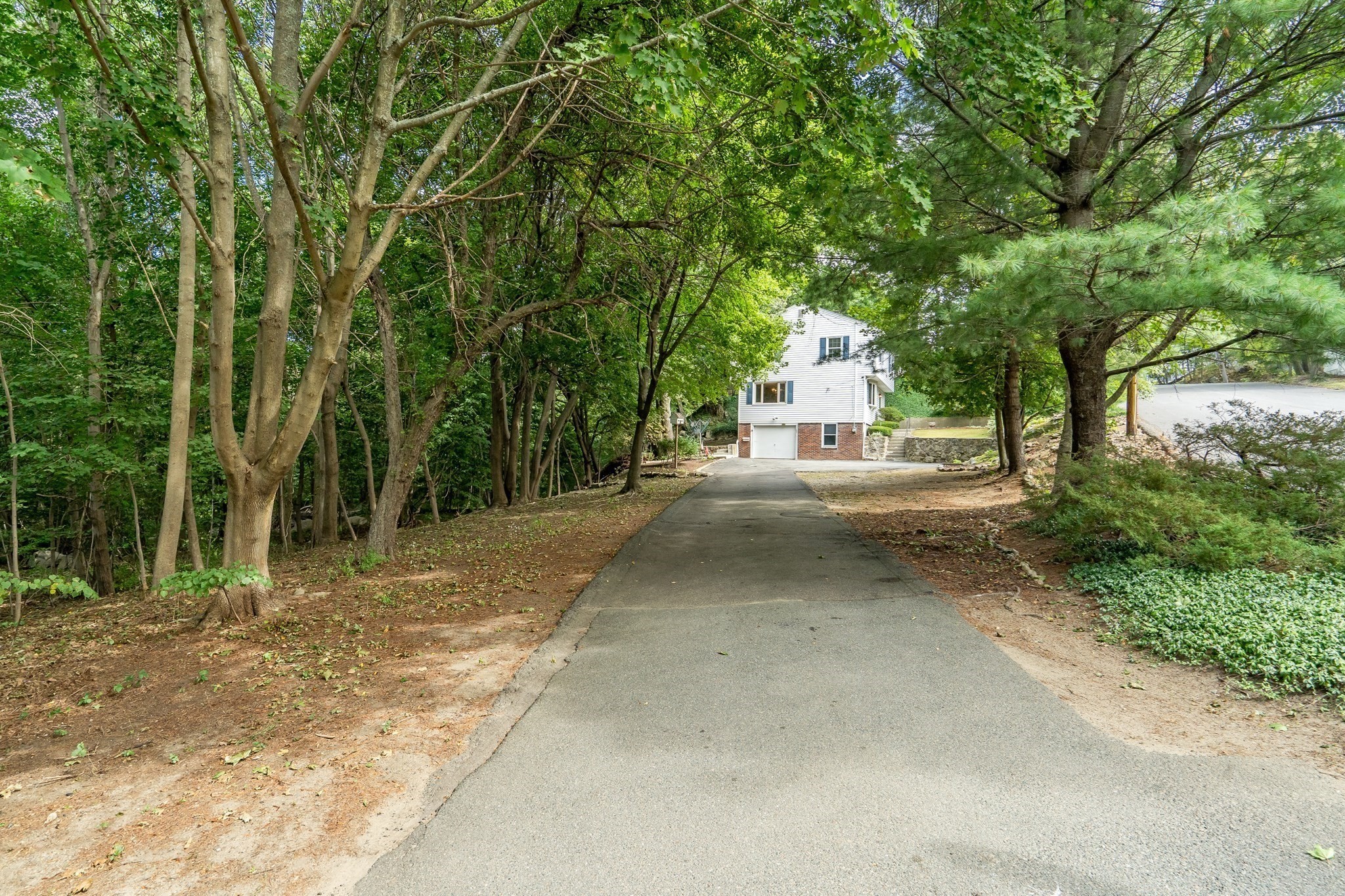 6 Longhill Road Property Photo 3